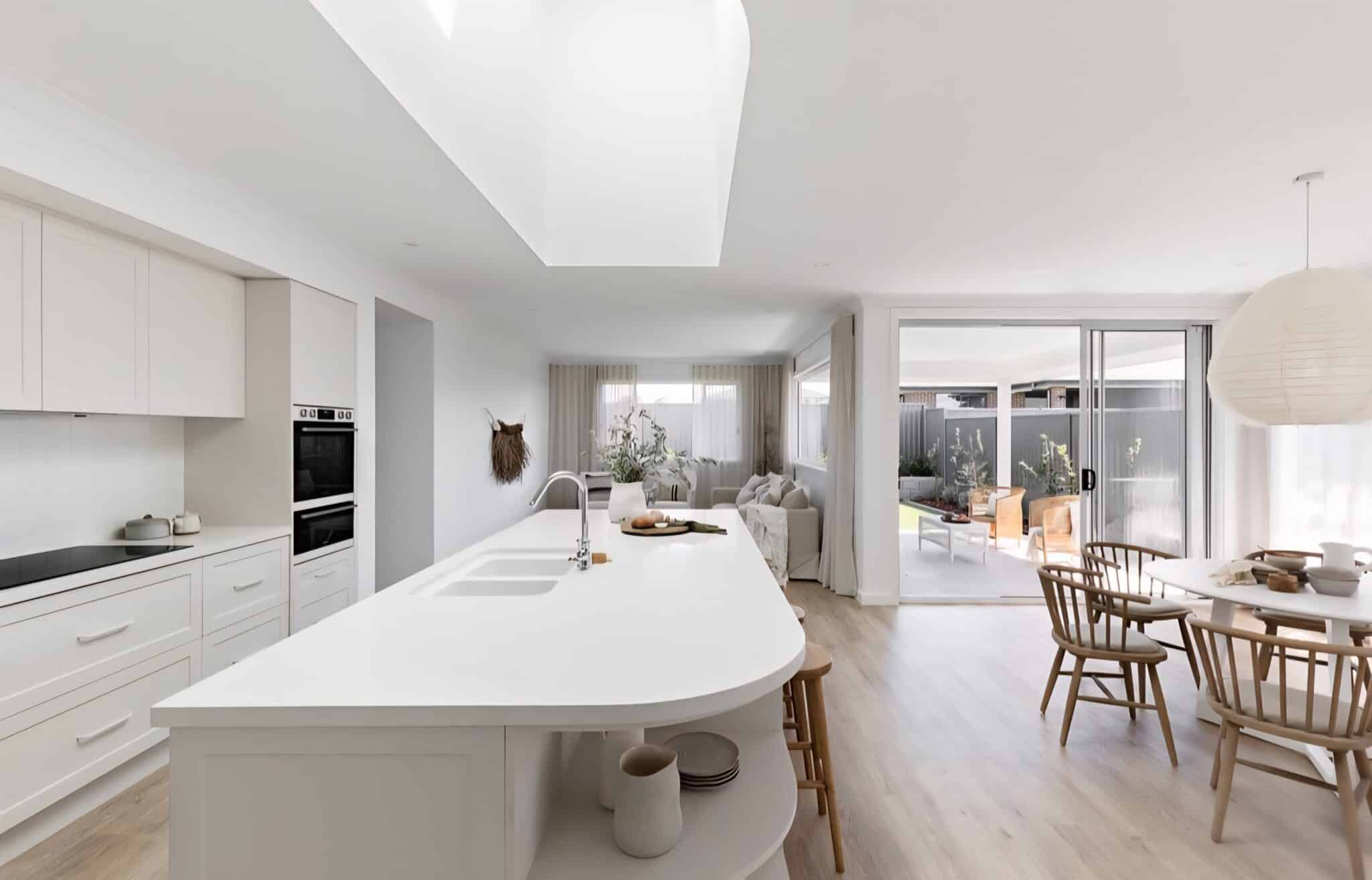 Curved kitchen island ideas 4 scaled