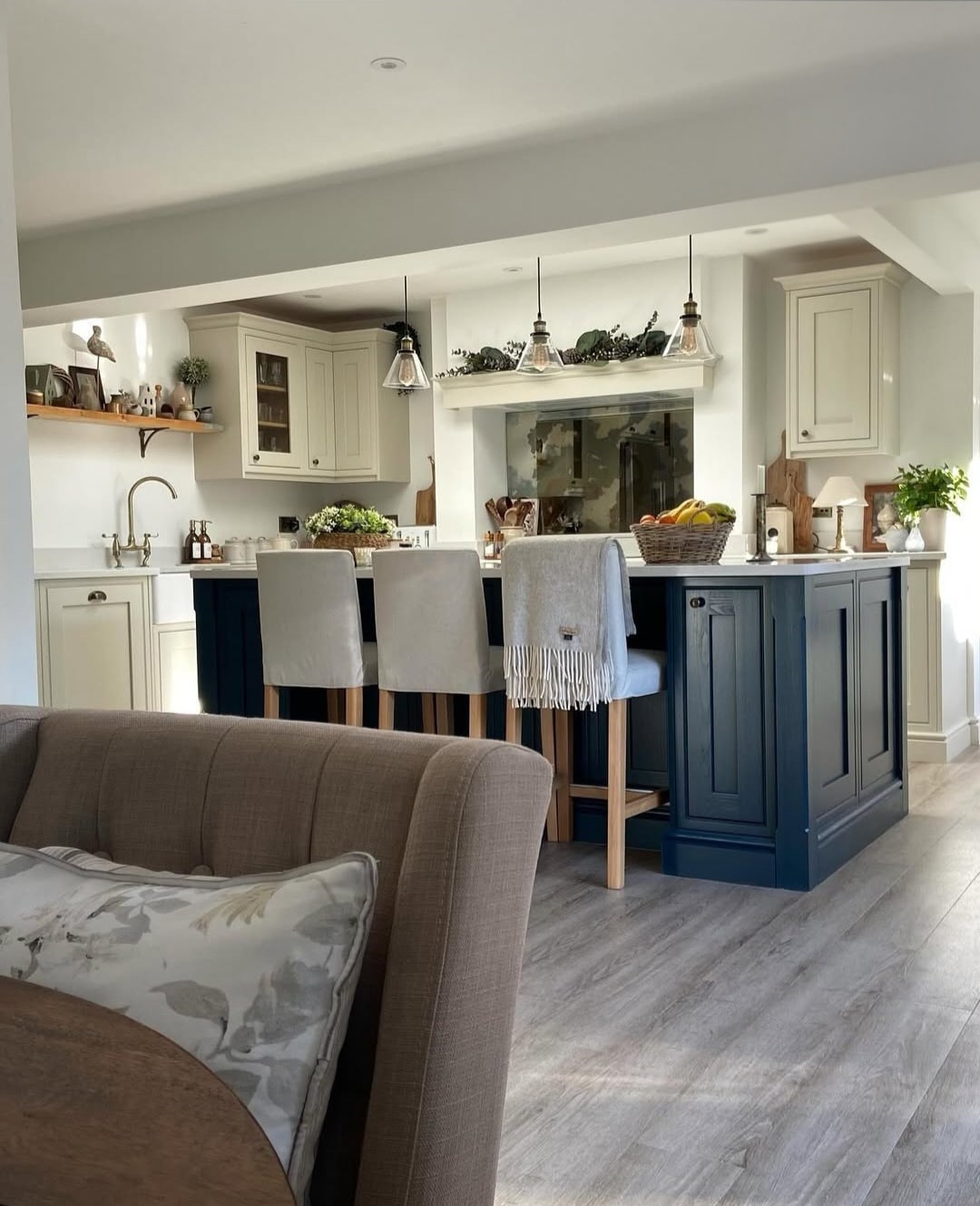 Mussel kitchen colour 3