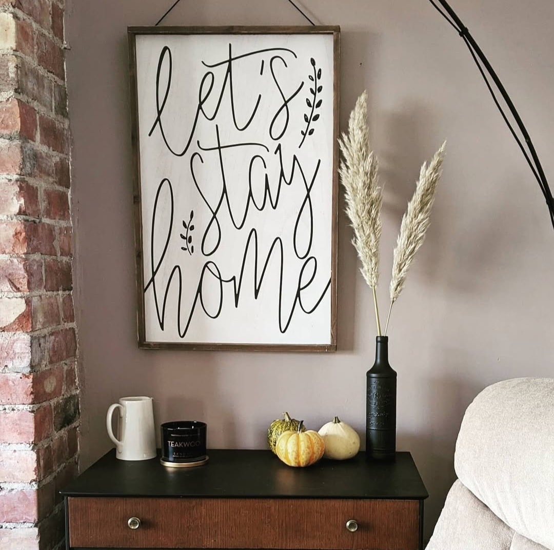 What colours go with Dulux Soft Truffle 3