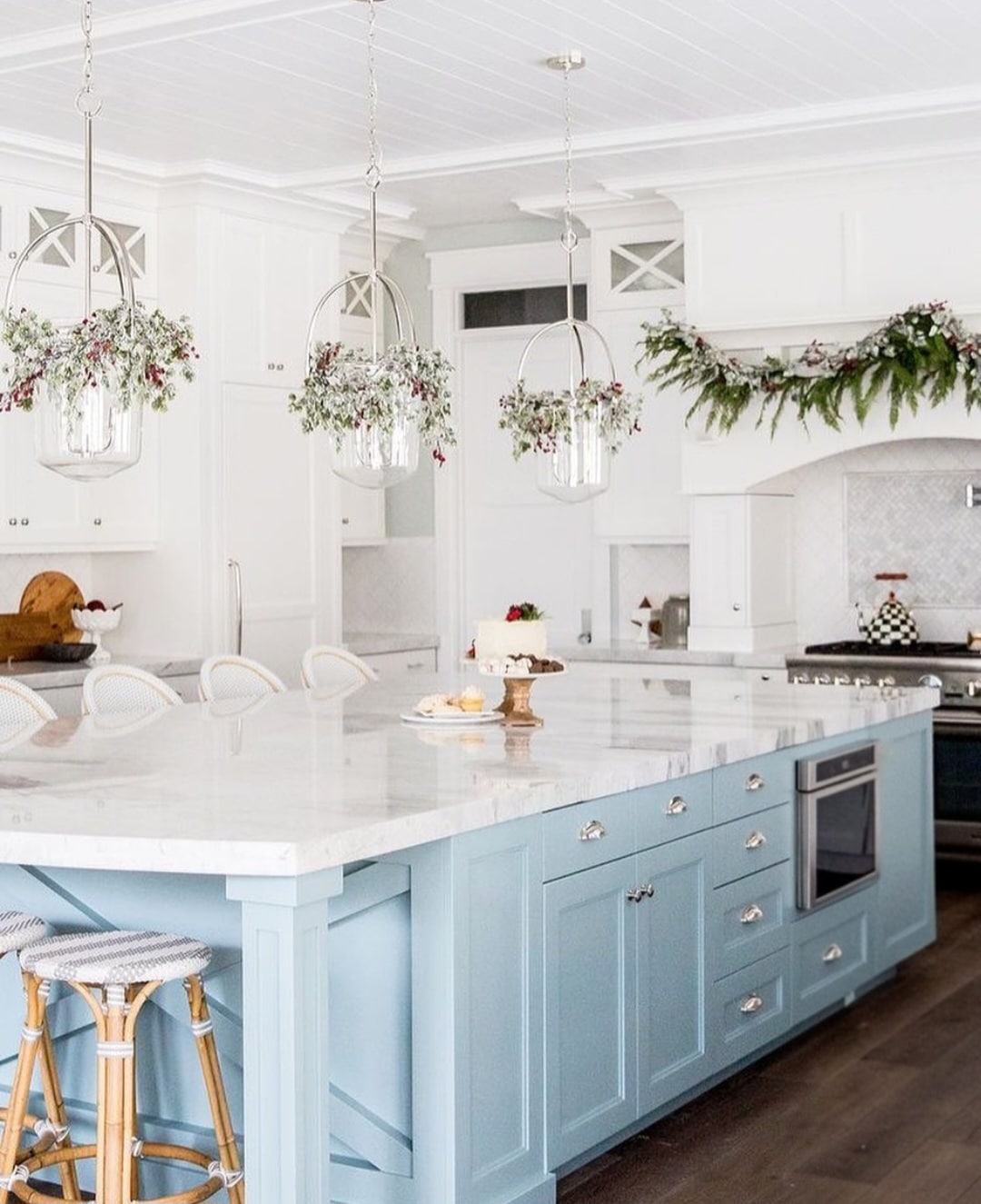 Blue kitchen island ideas