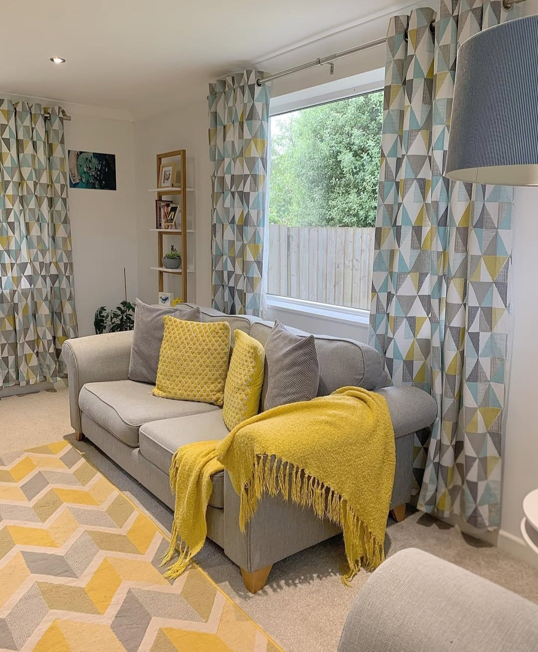 Curtains for yellow walls 3