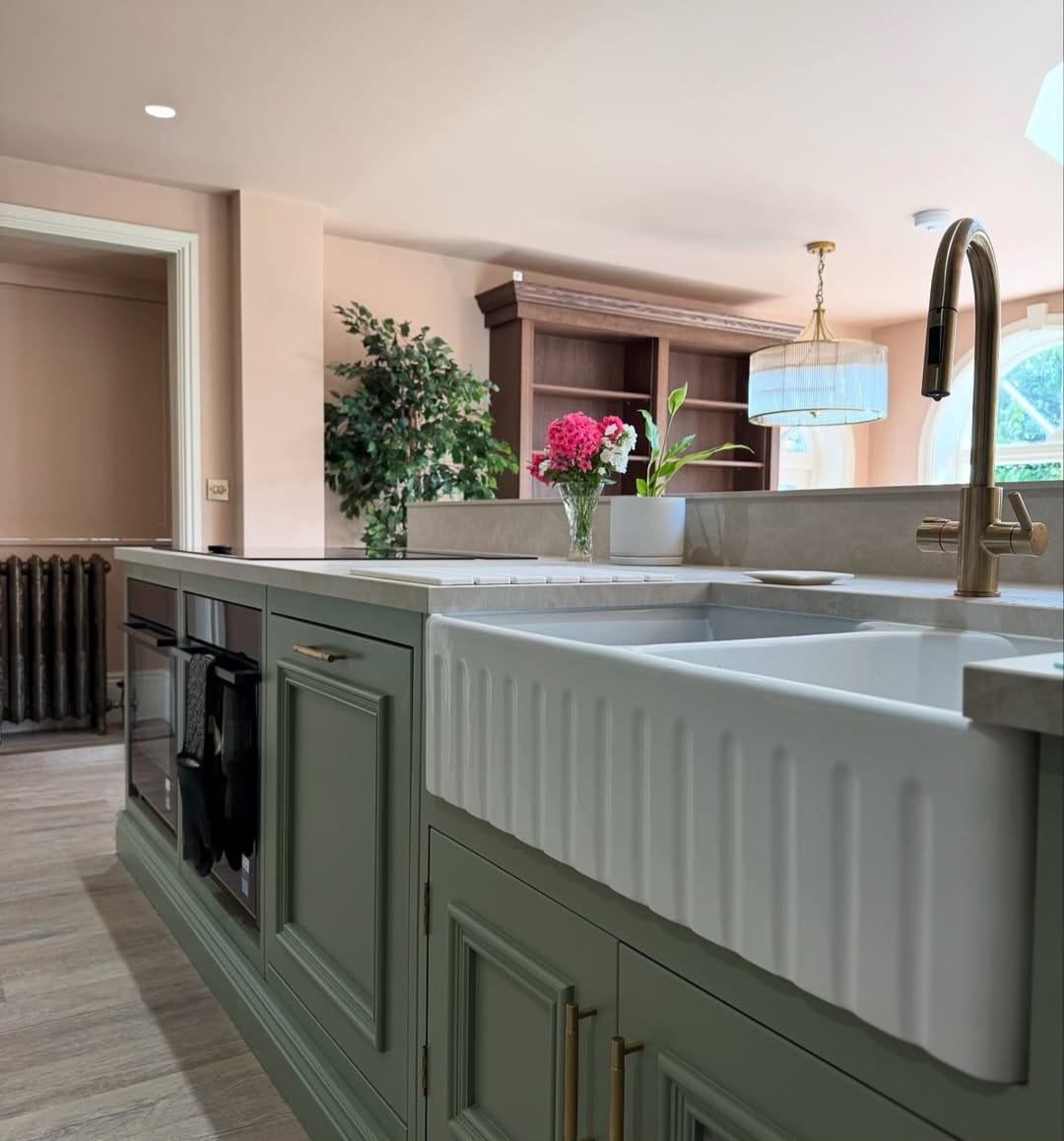 Kitchen island with sink
