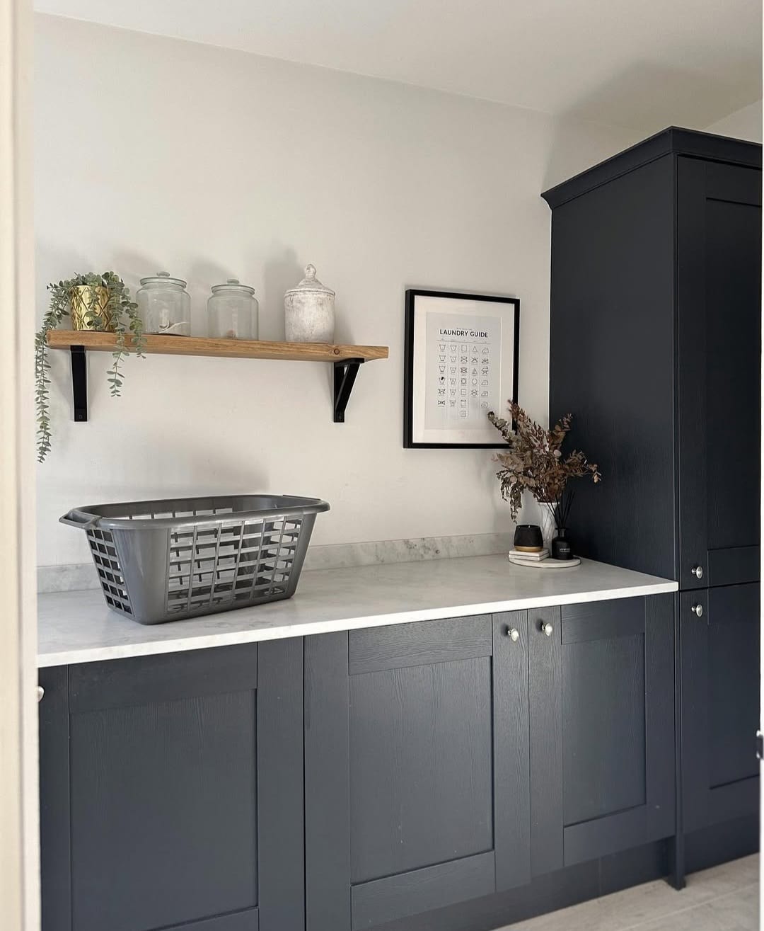 Dulux White Mist 2