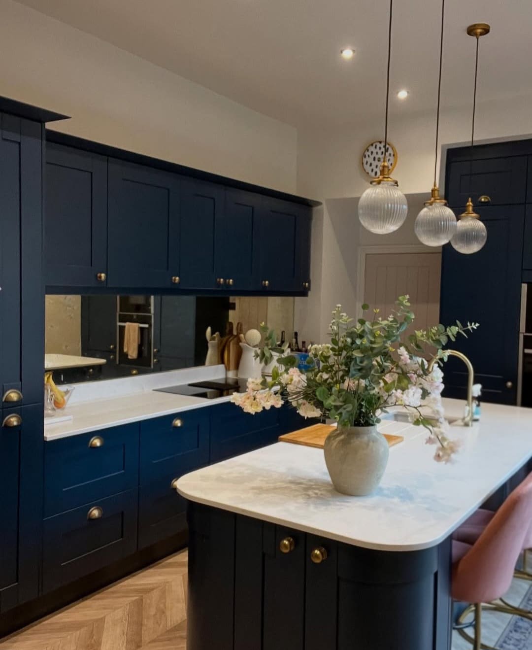 Navy blue kitchen ideas 2