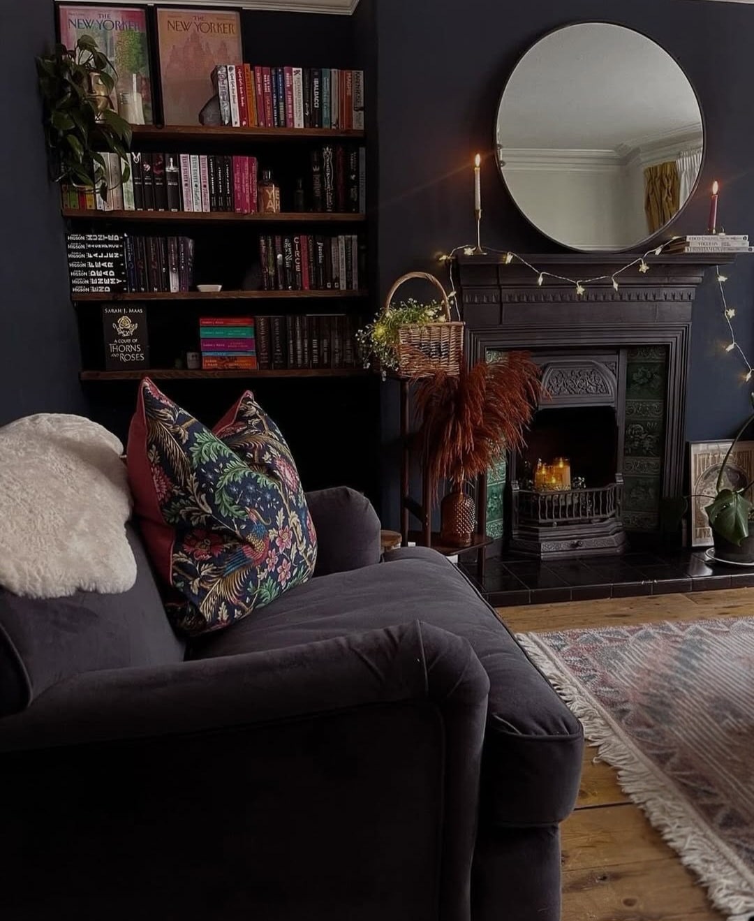 Living room shelving 2