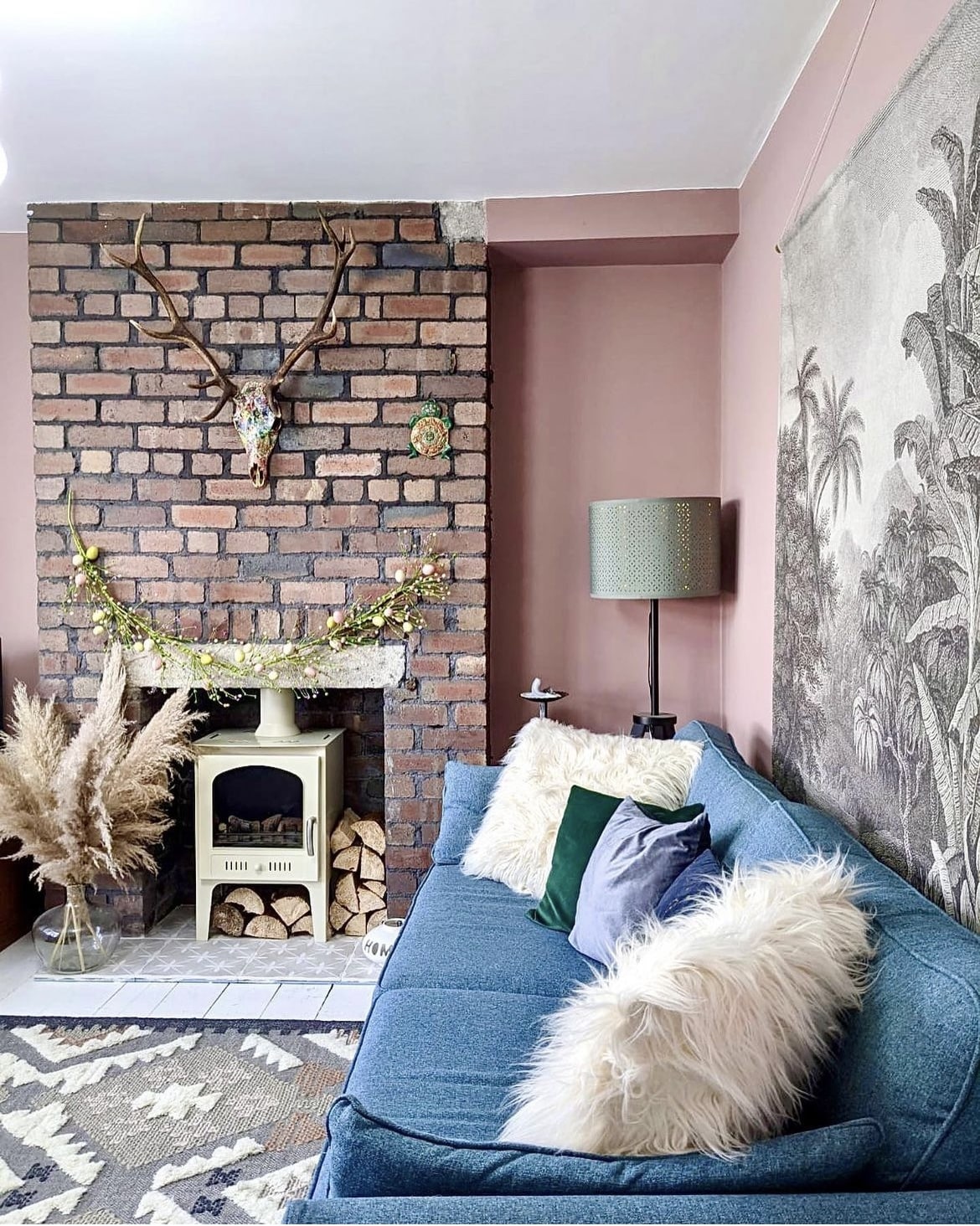 19 Chimney Breast Ideas With Big Impact Sleek chic Interiors