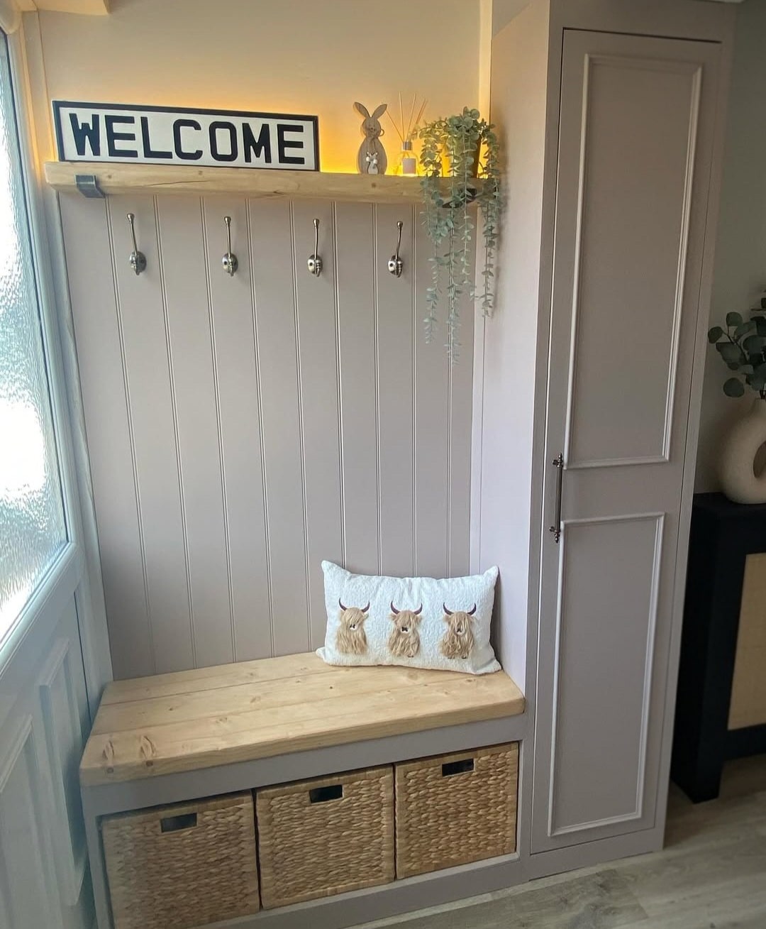 Hallway bench storage ideas 3