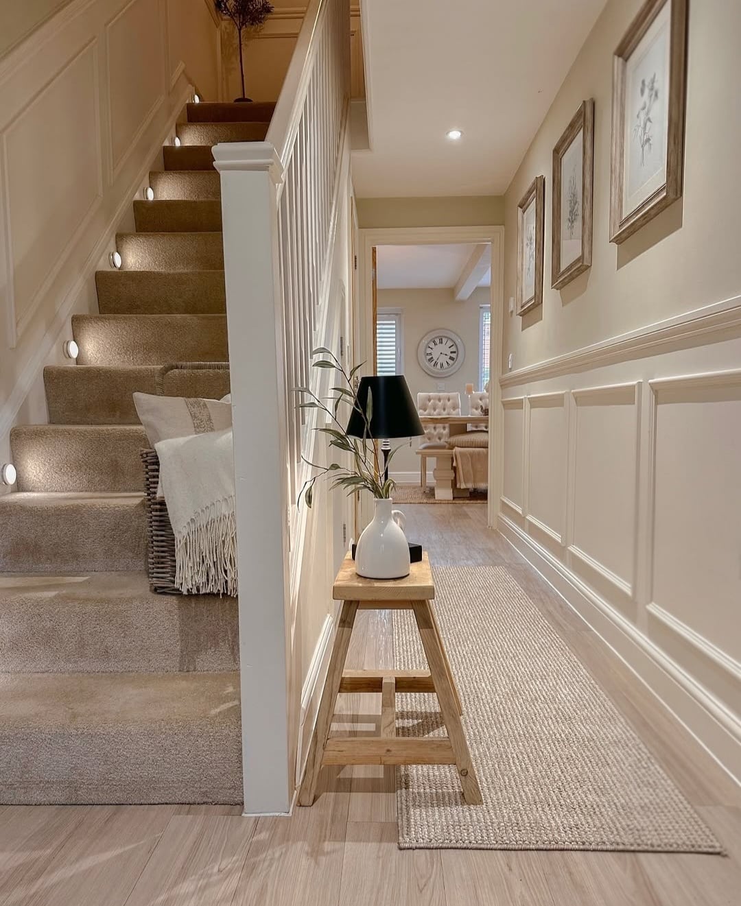 Long hallway carpet runners 3