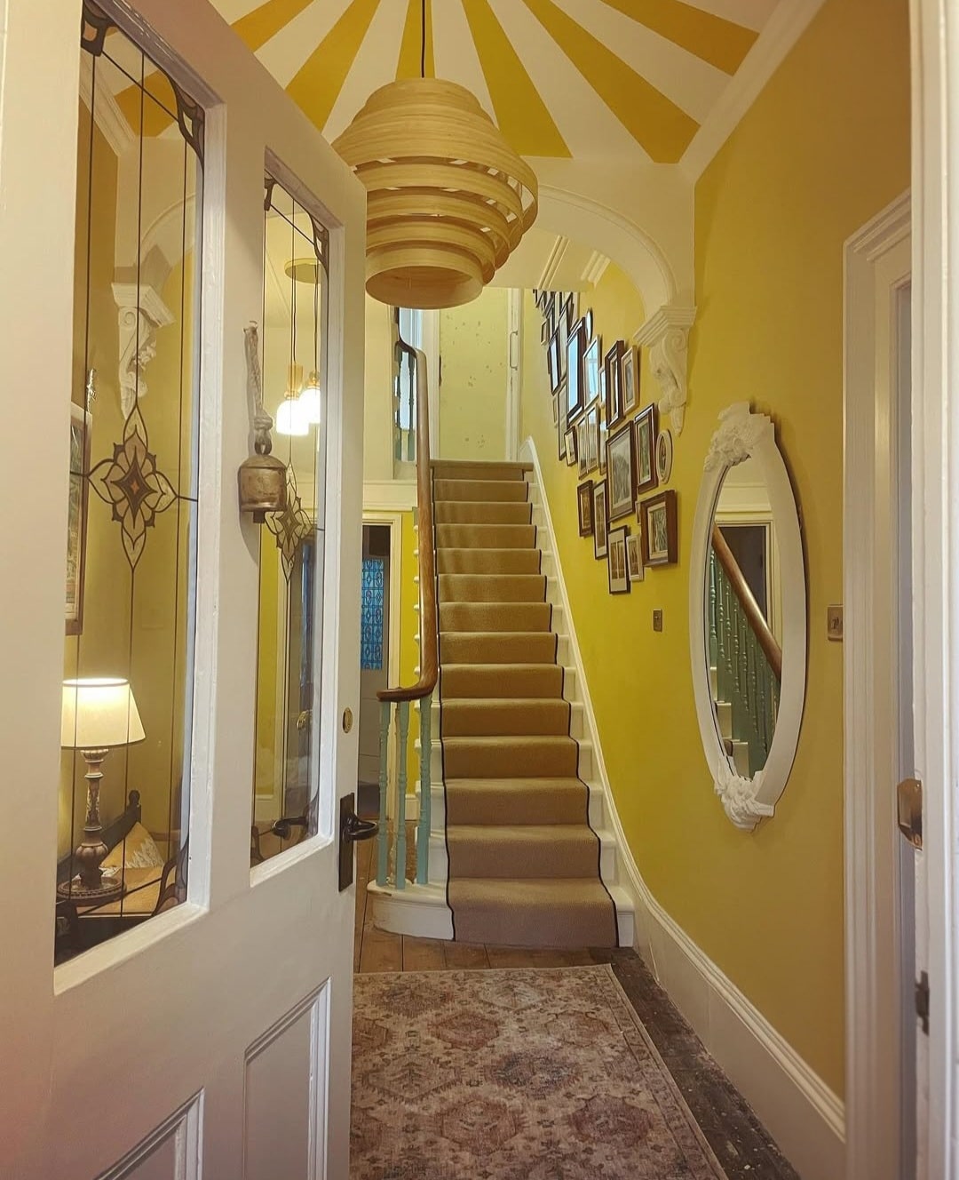 Yellow hallway ideas 4