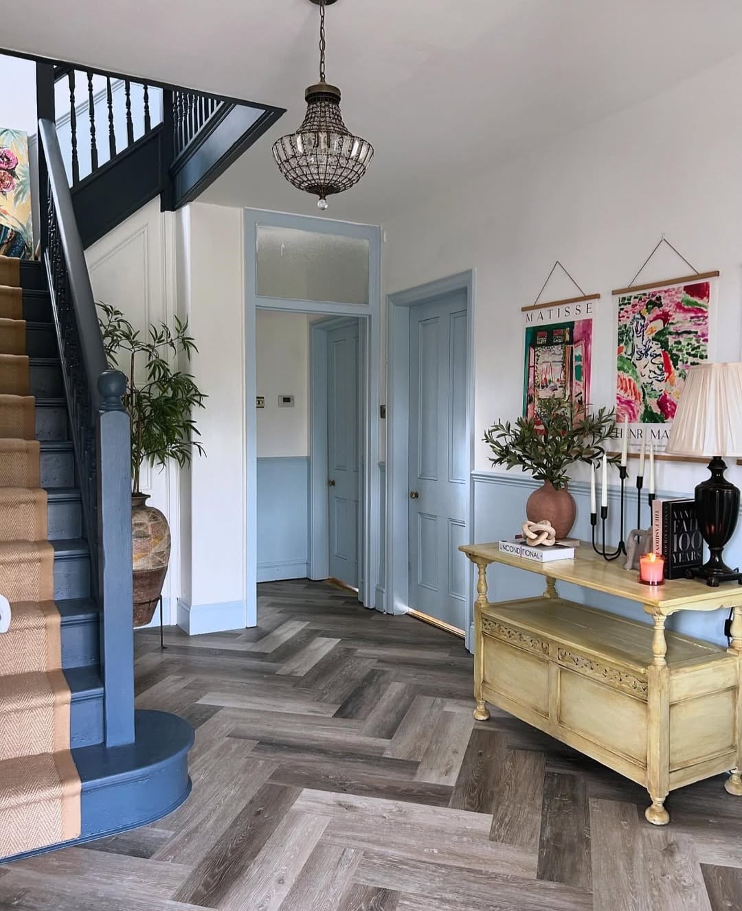 Half wall painted hallway ideas 4