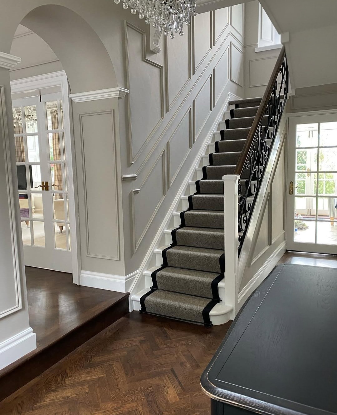 Taupe Hallway Ideas 2