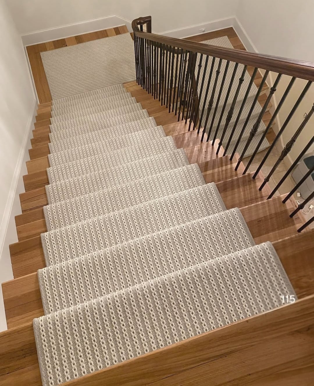 Stair carpet runners