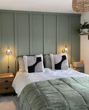 31 of the Best Restorative Sage Green Bedroom Ideas