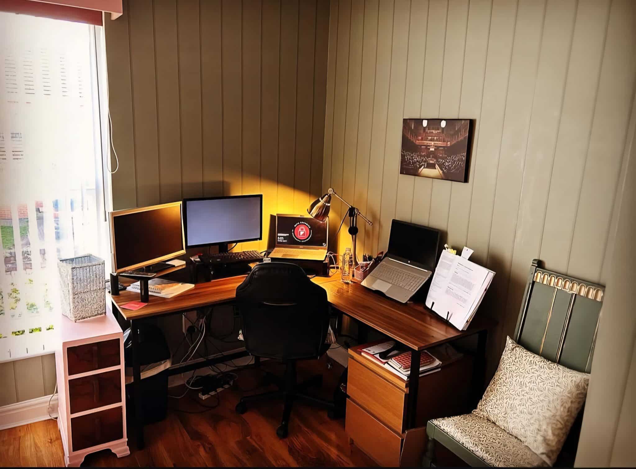 Bedroom home office ideas 4 scaled