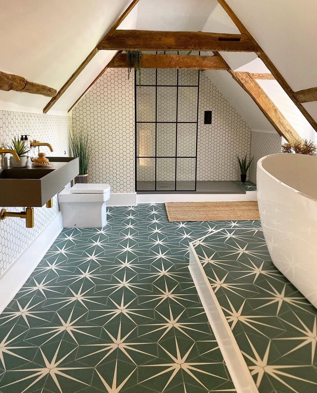 Attic bathroom ideas 2
