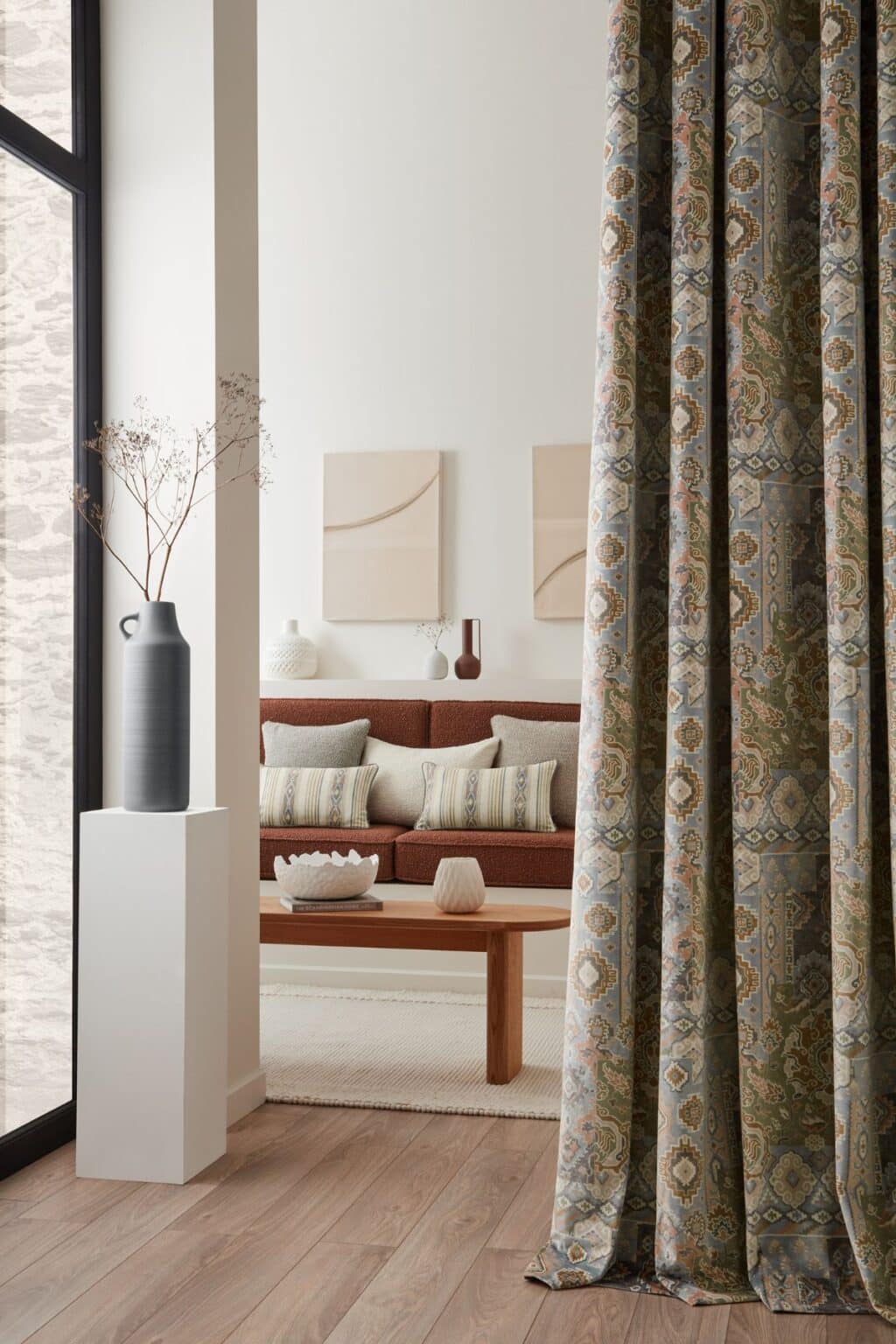 Hallway Curtains Unpacked: The Best Colours, Length & Ideas