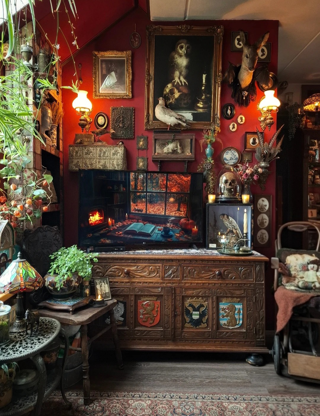 Red living room 3