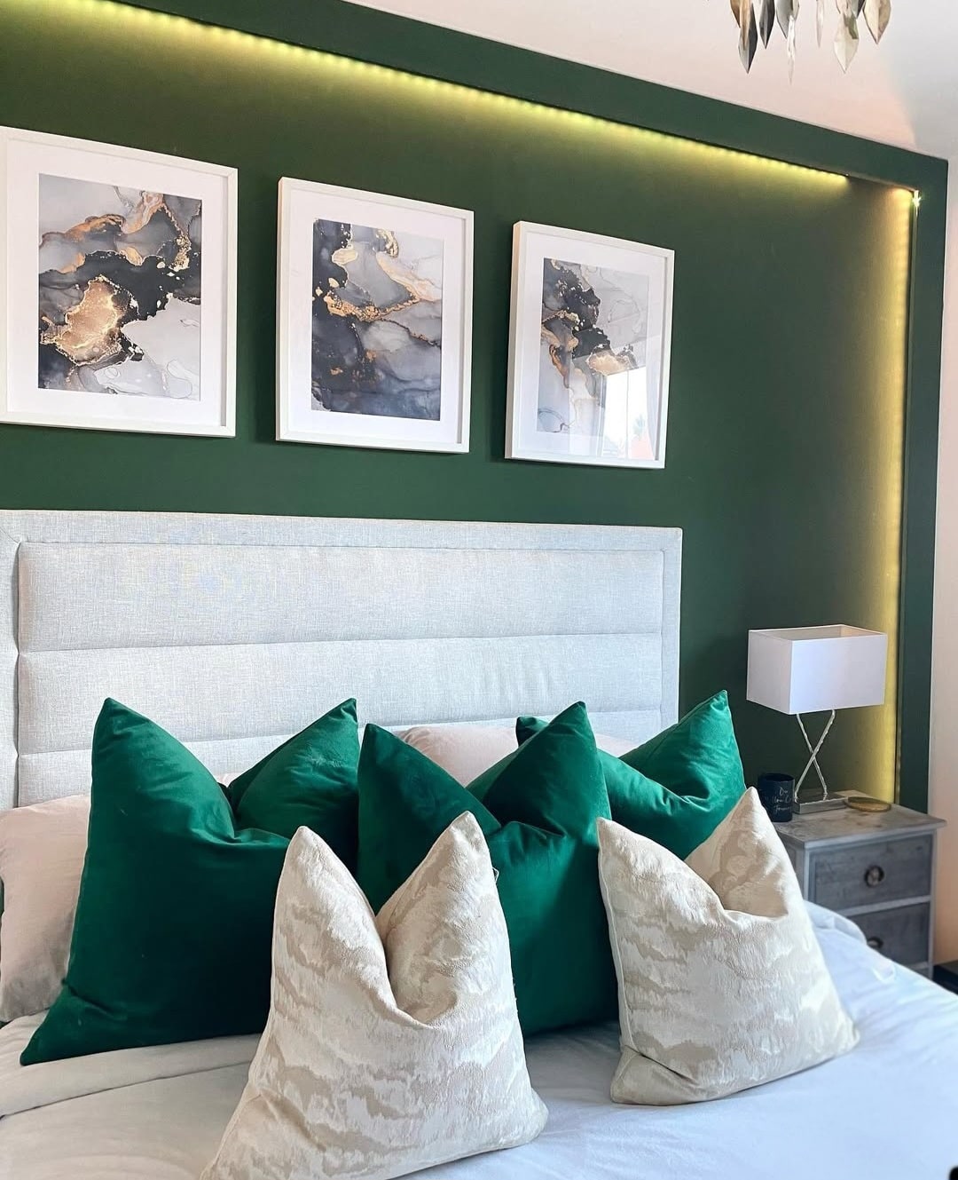 Bedroom feature wall 3 1