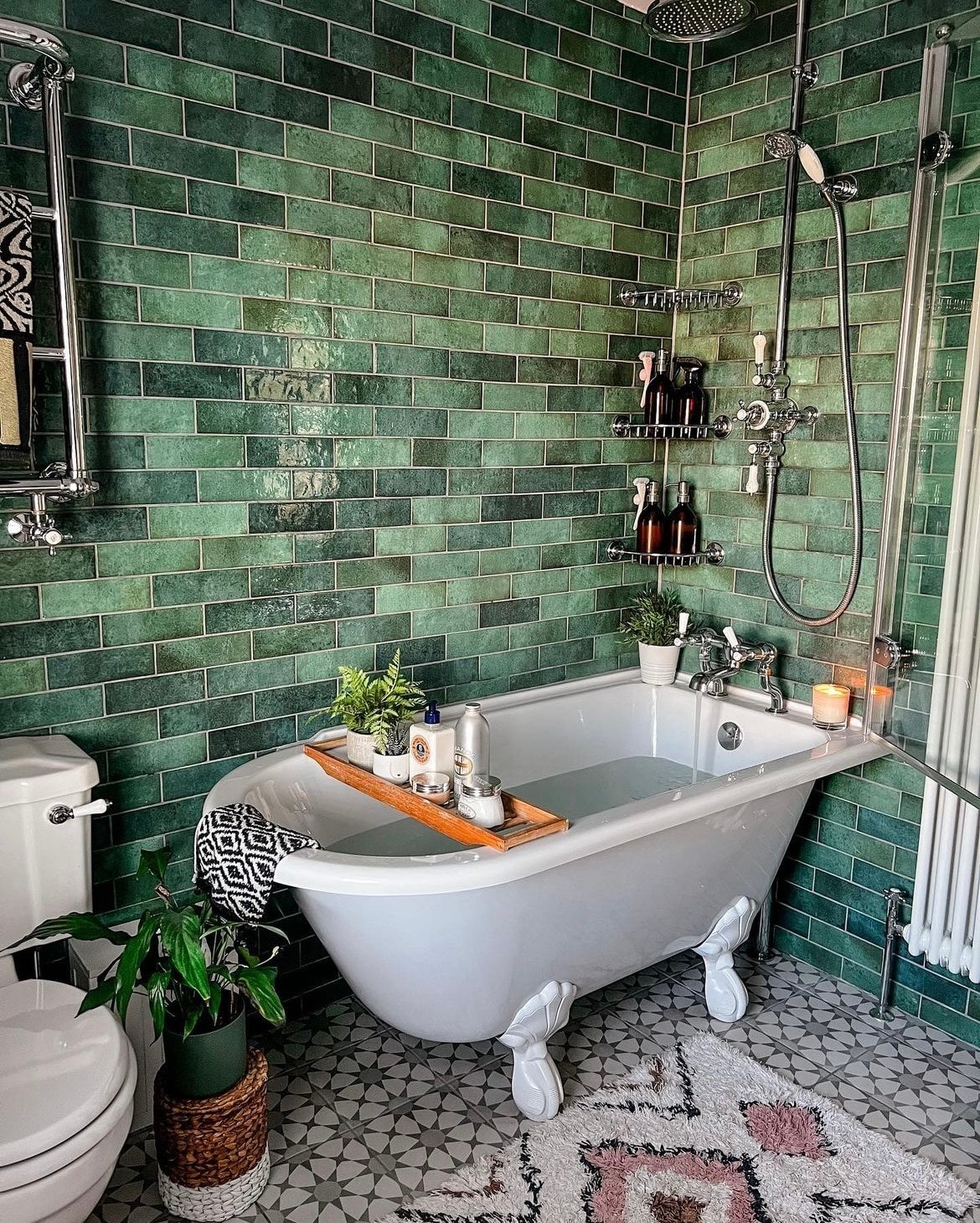 green bathroom ideas 18