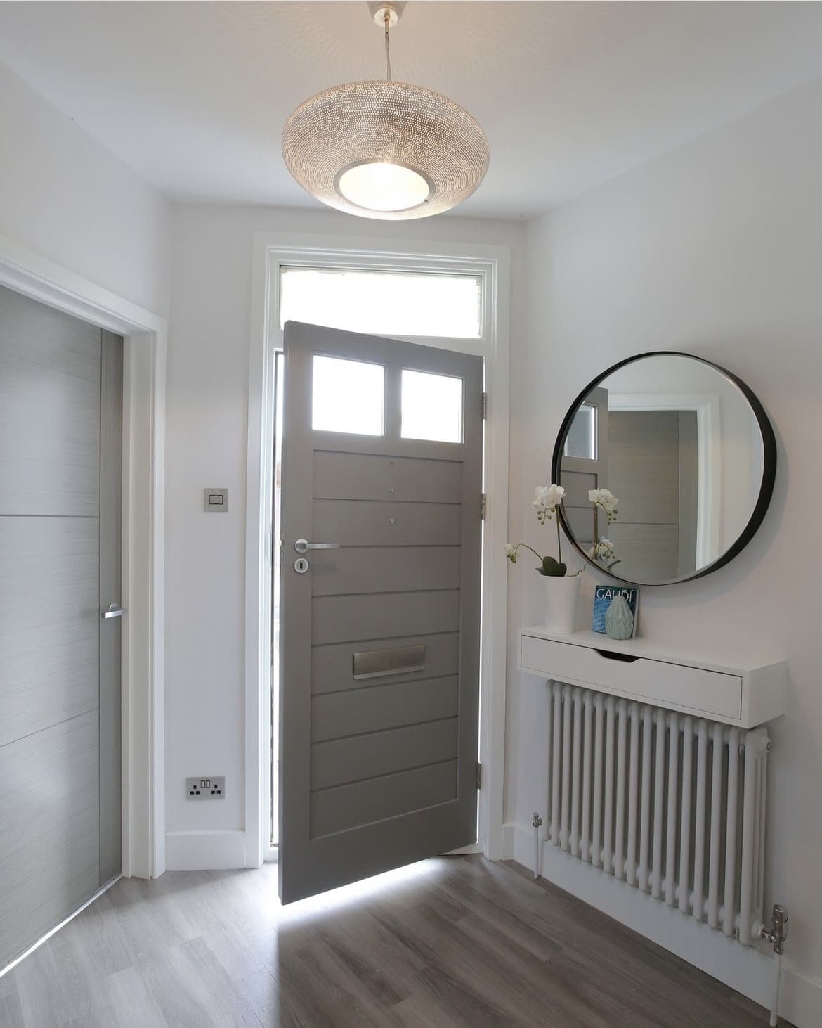 column radiators 12