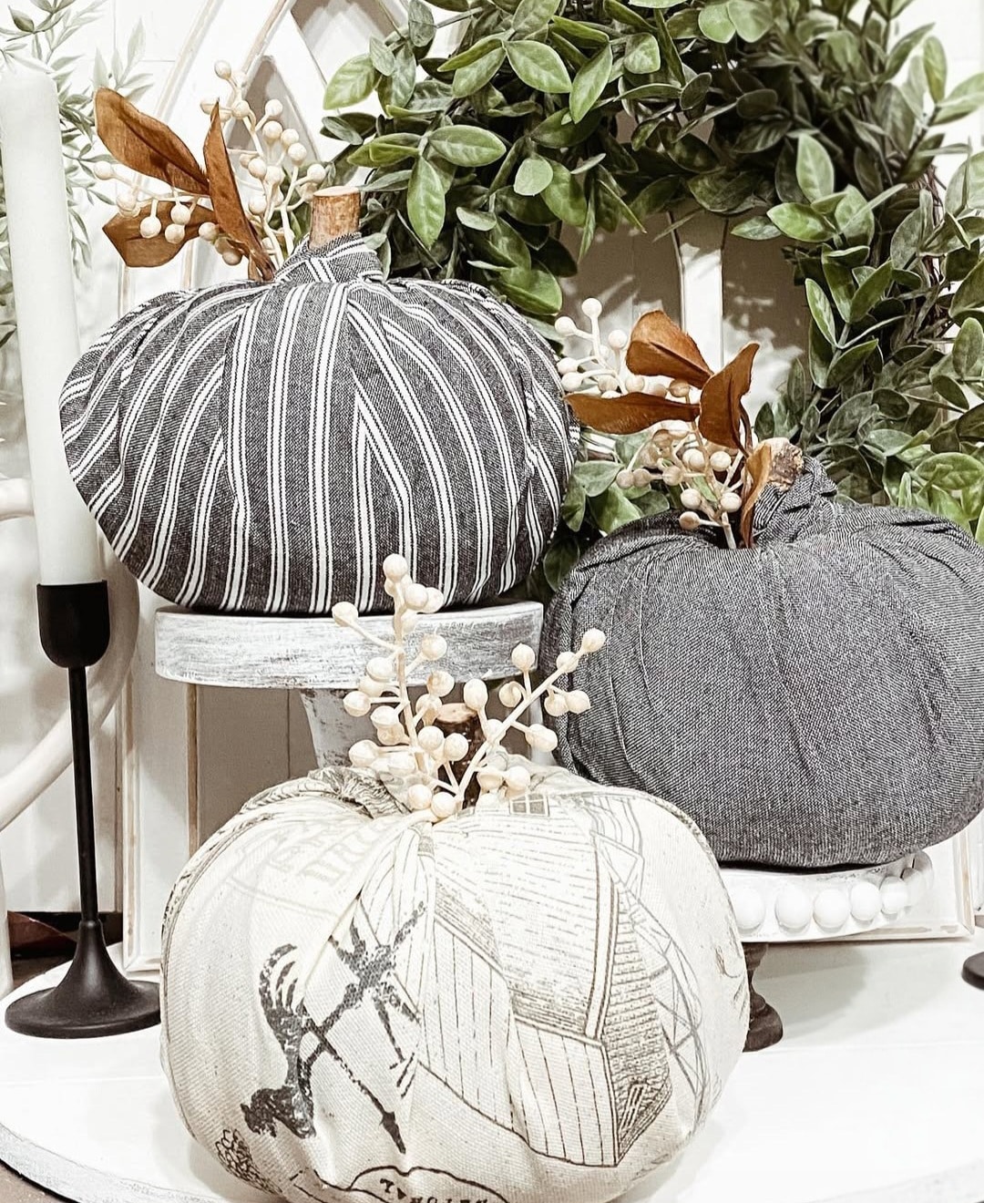 Fall entryway decor 3
