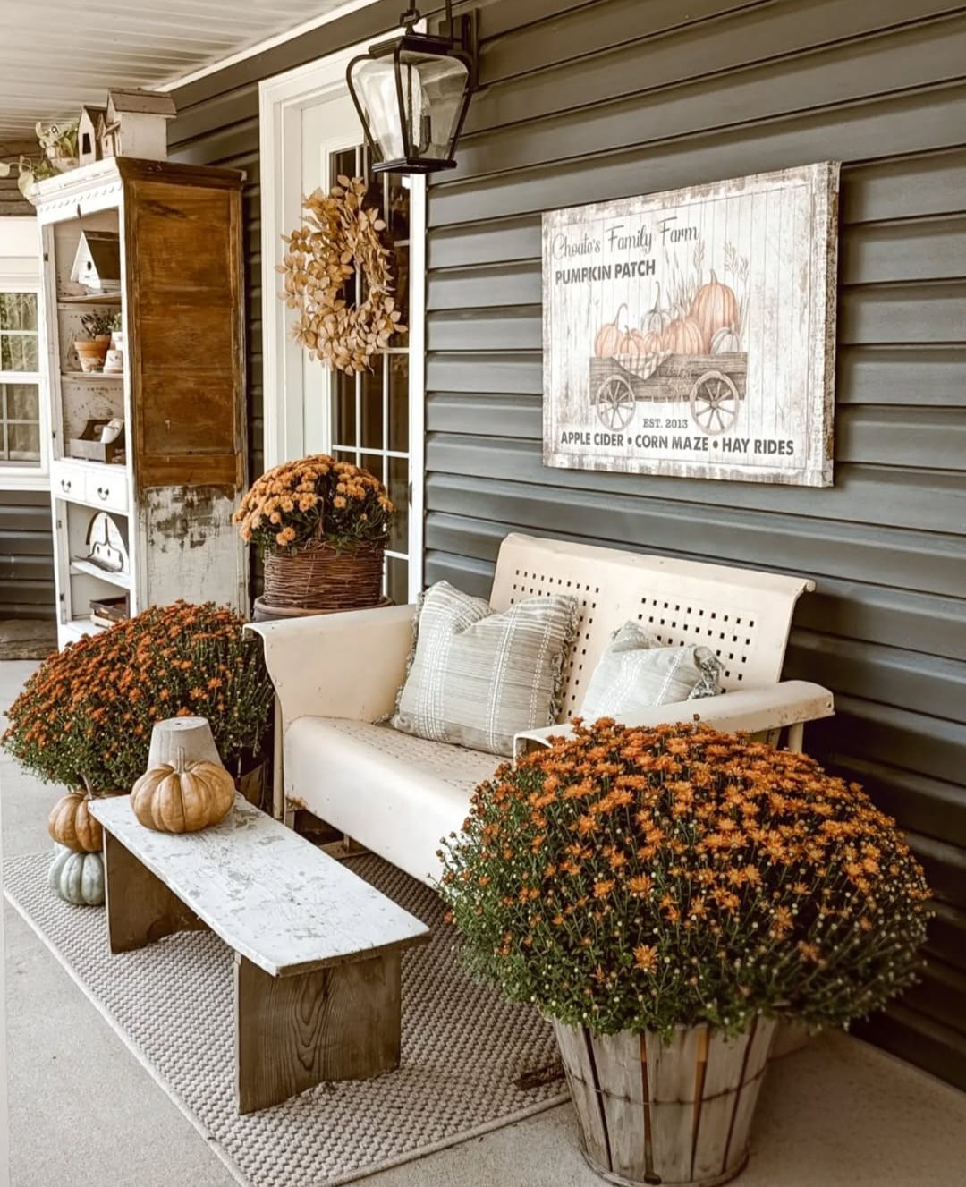 Fall porch decor 19