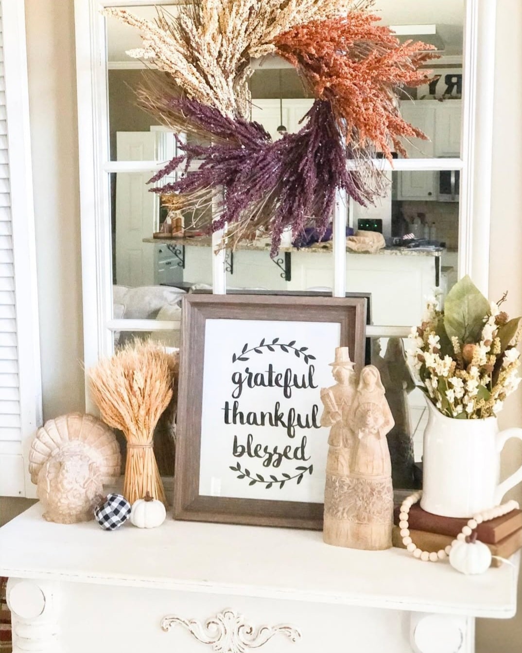 Farmhouse Thanksgiving decor 2