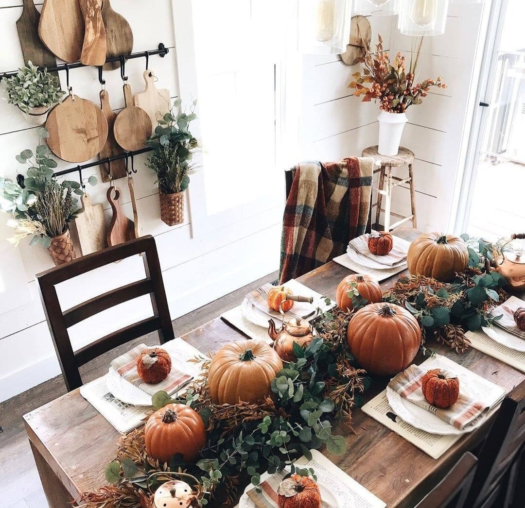 Thanksgiving table setting 1