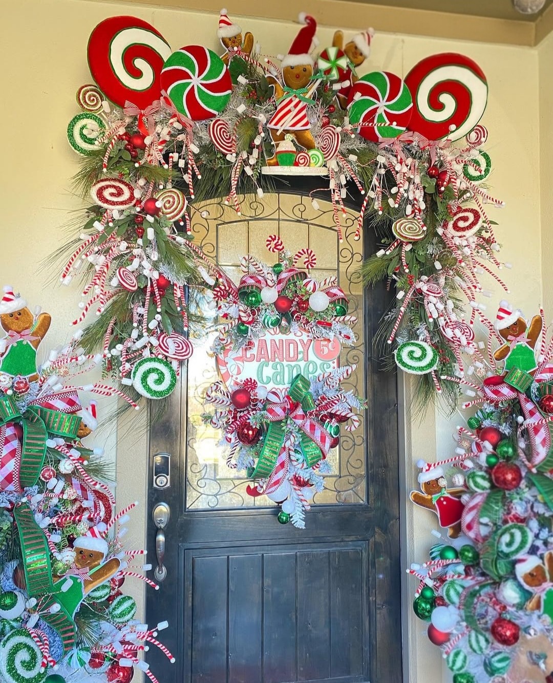 Christmas front porch decor 4