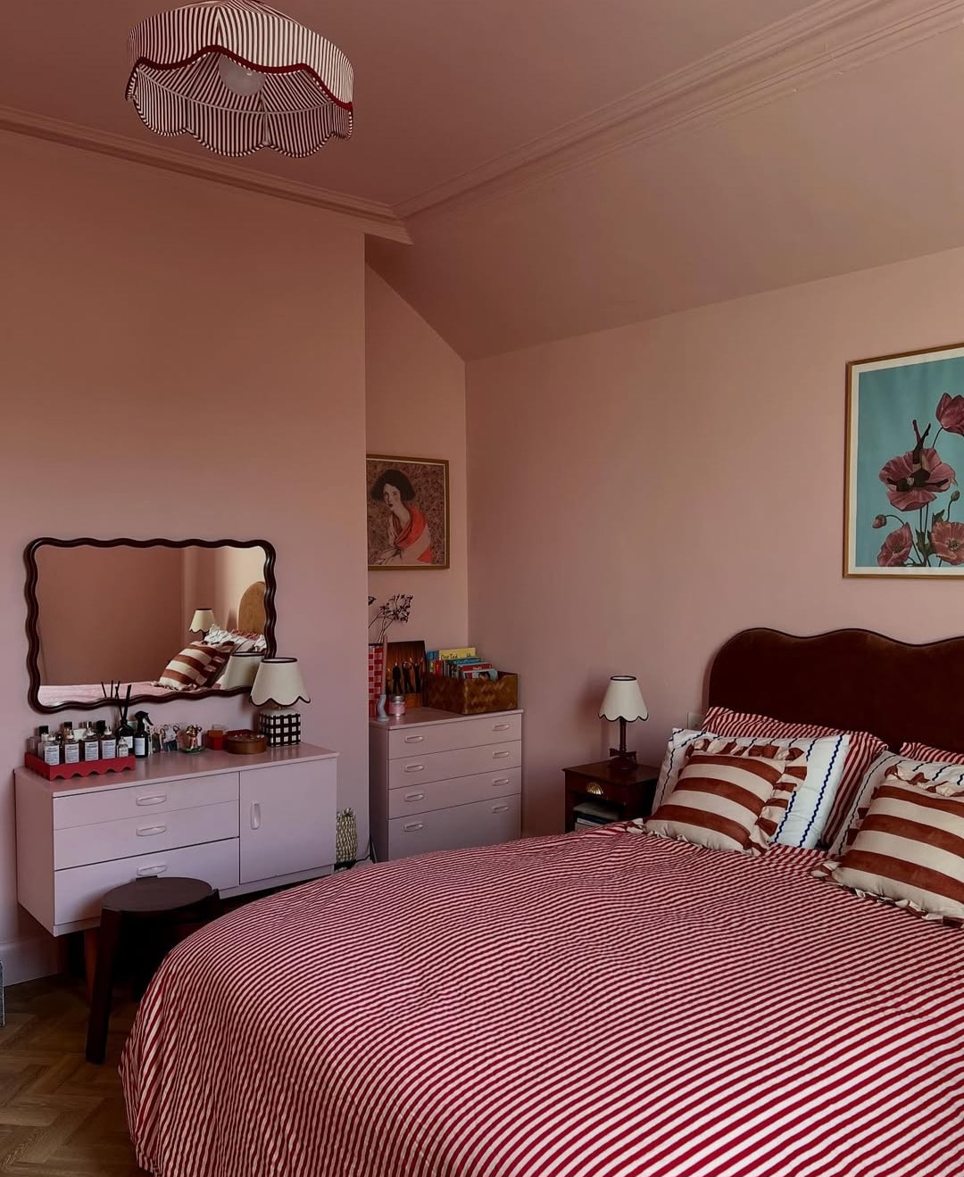 Color drench bedroom ideas 6