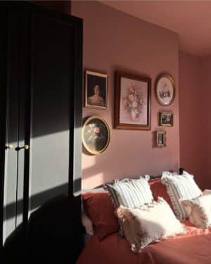 23 Bold Colour Drench Bedroom Ideas To Transform Your Space - Sleek ...