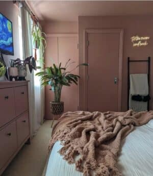 23 Bold Colour Drench Bedroom Ideas To Transform Your Space - Sleek ...