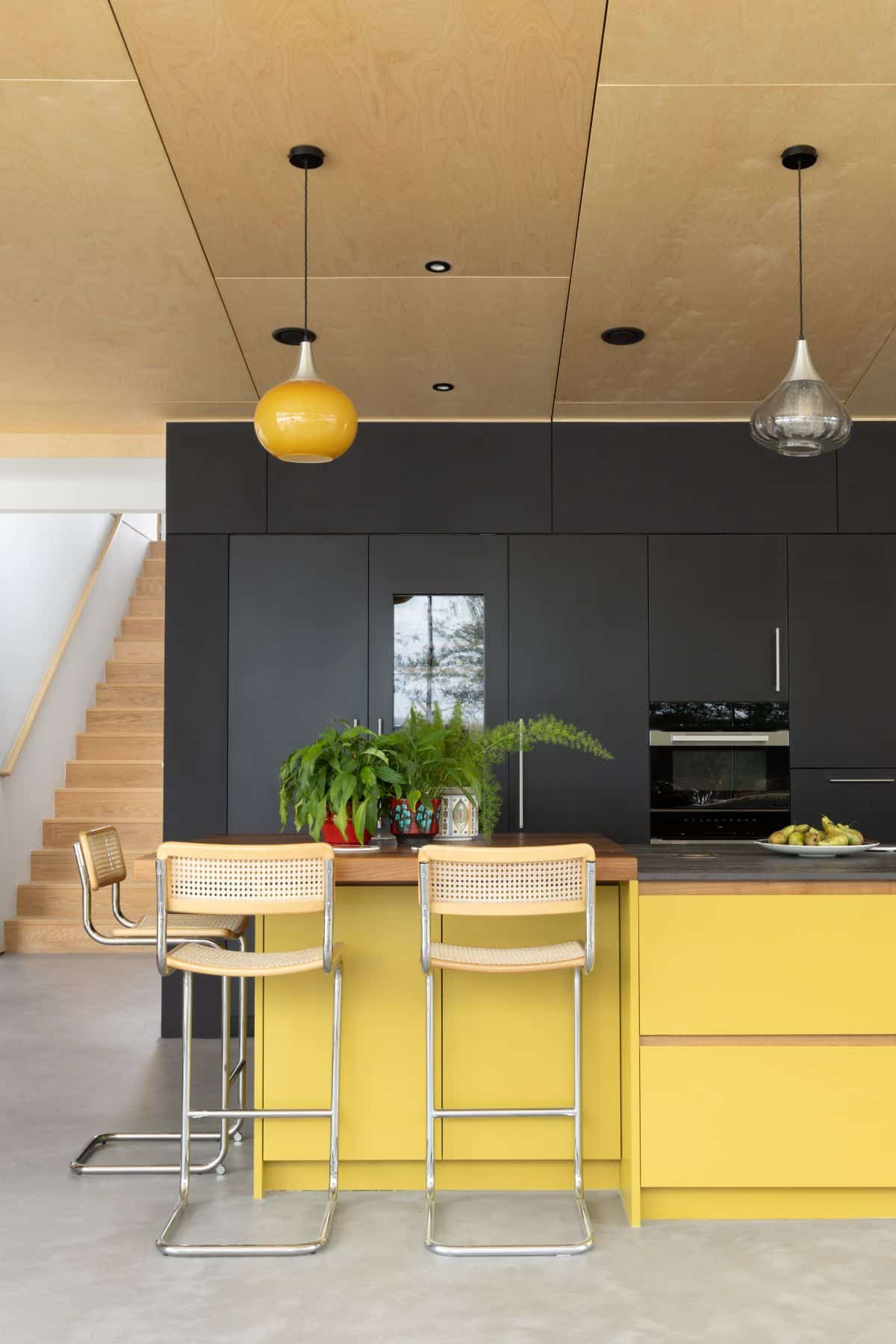 kitchen island trends 2025 9