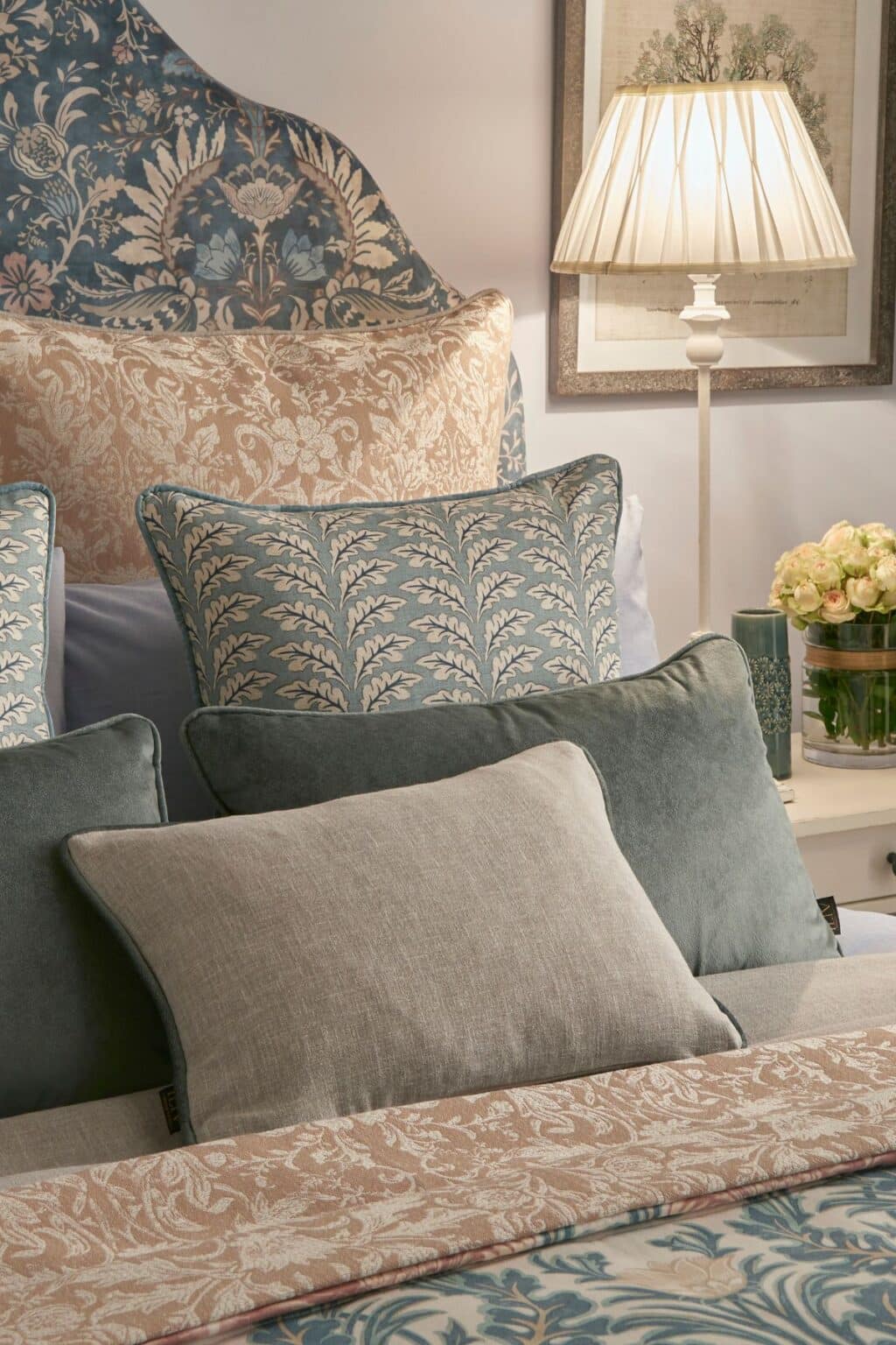 Patterned Headboards Are Back, Here's How to Style Them in 2025
