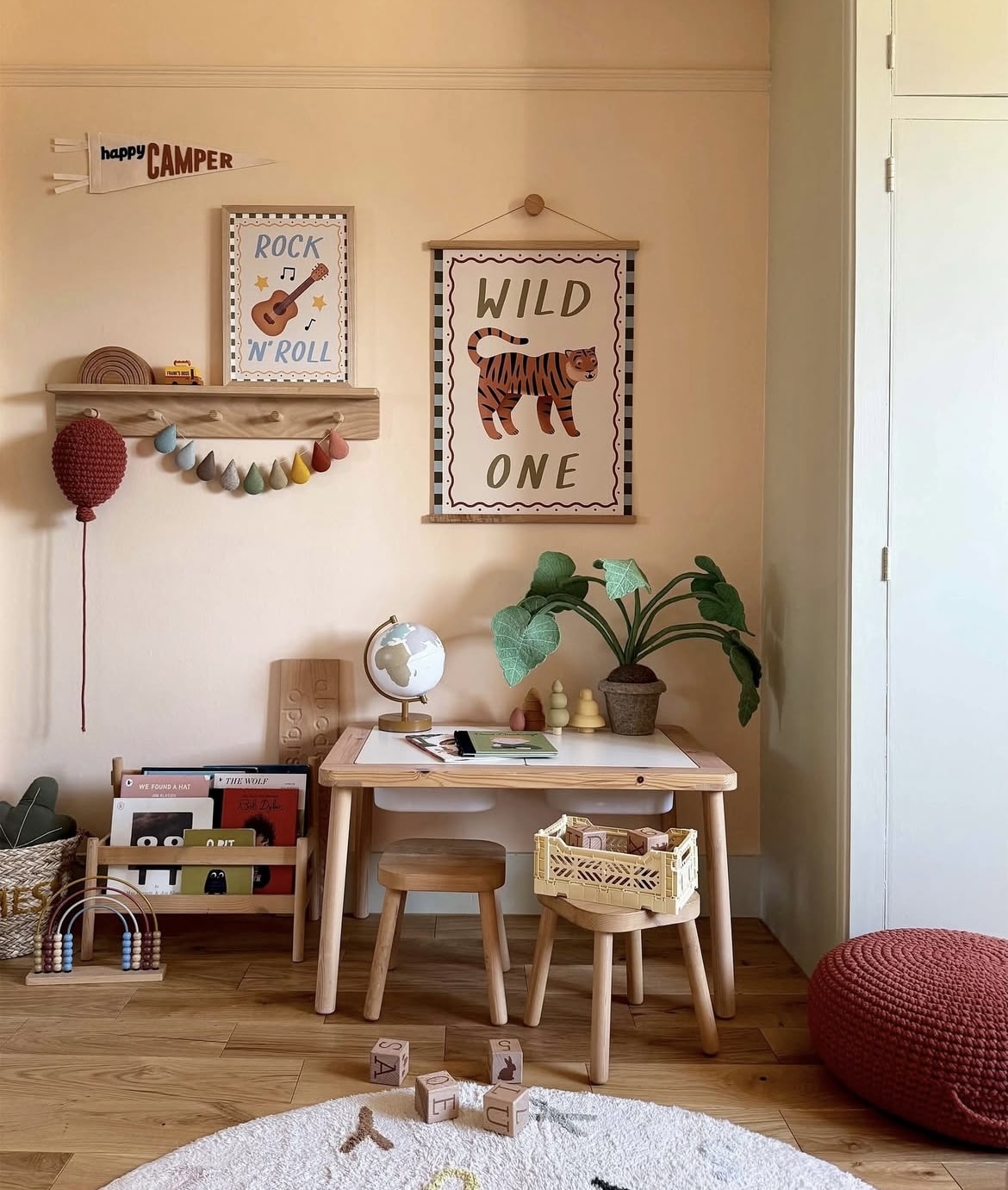 luxury kids bedroom 14