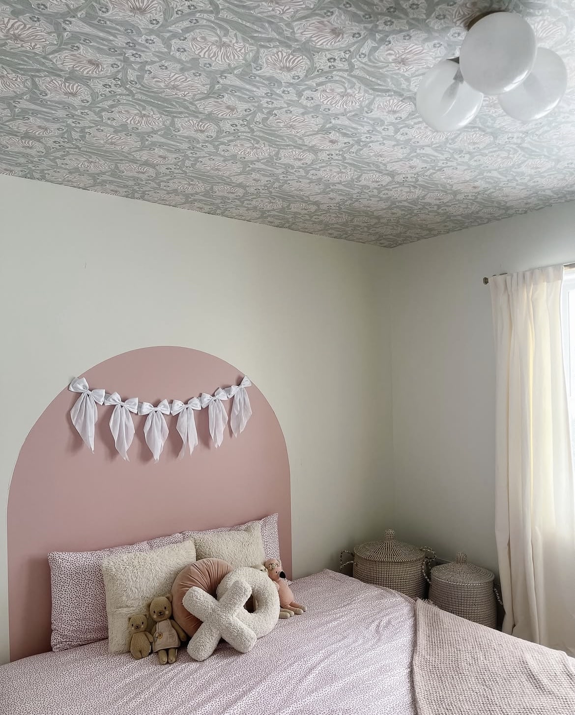 luxury kids bedroom 15