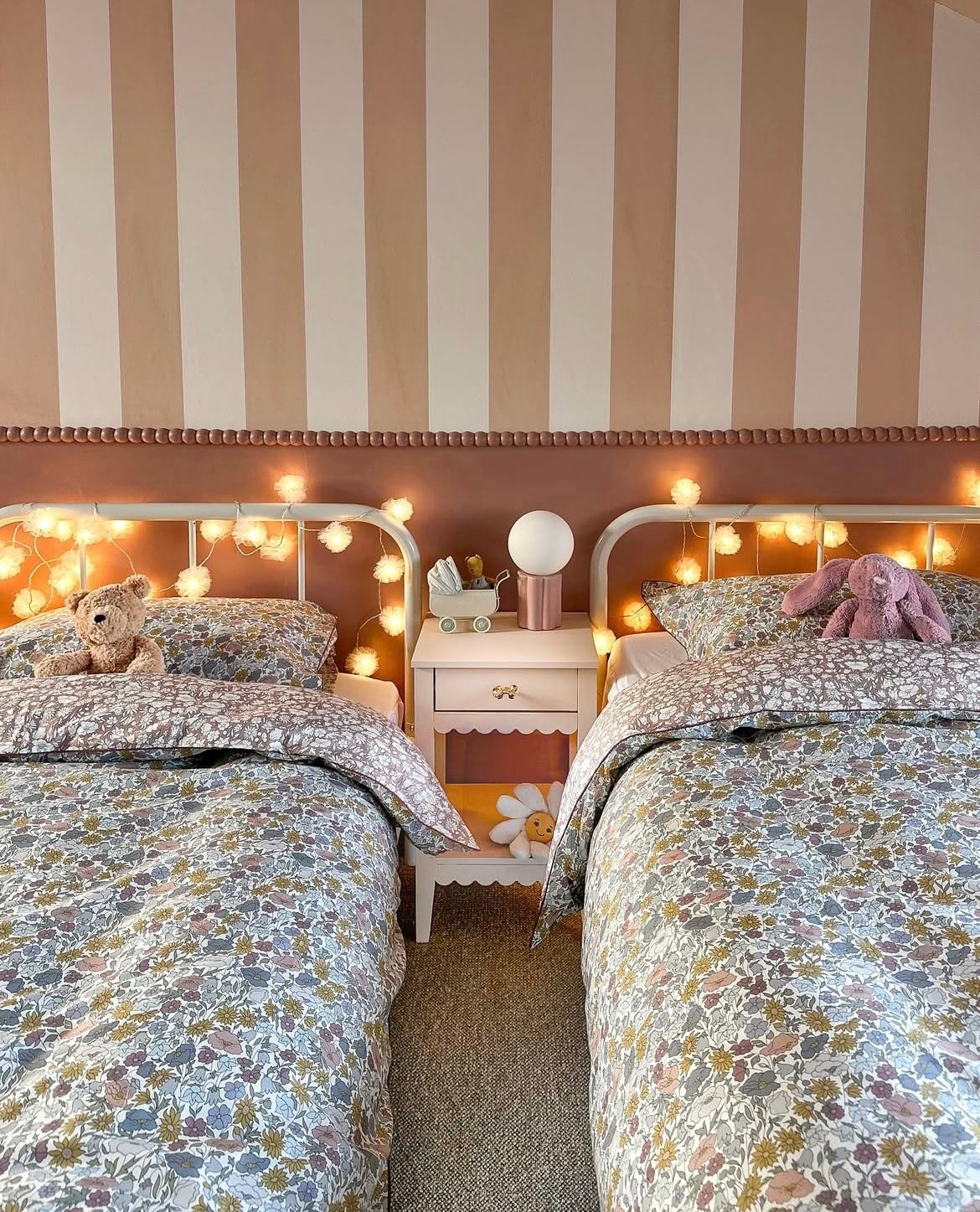 luxury kids bedroom 20