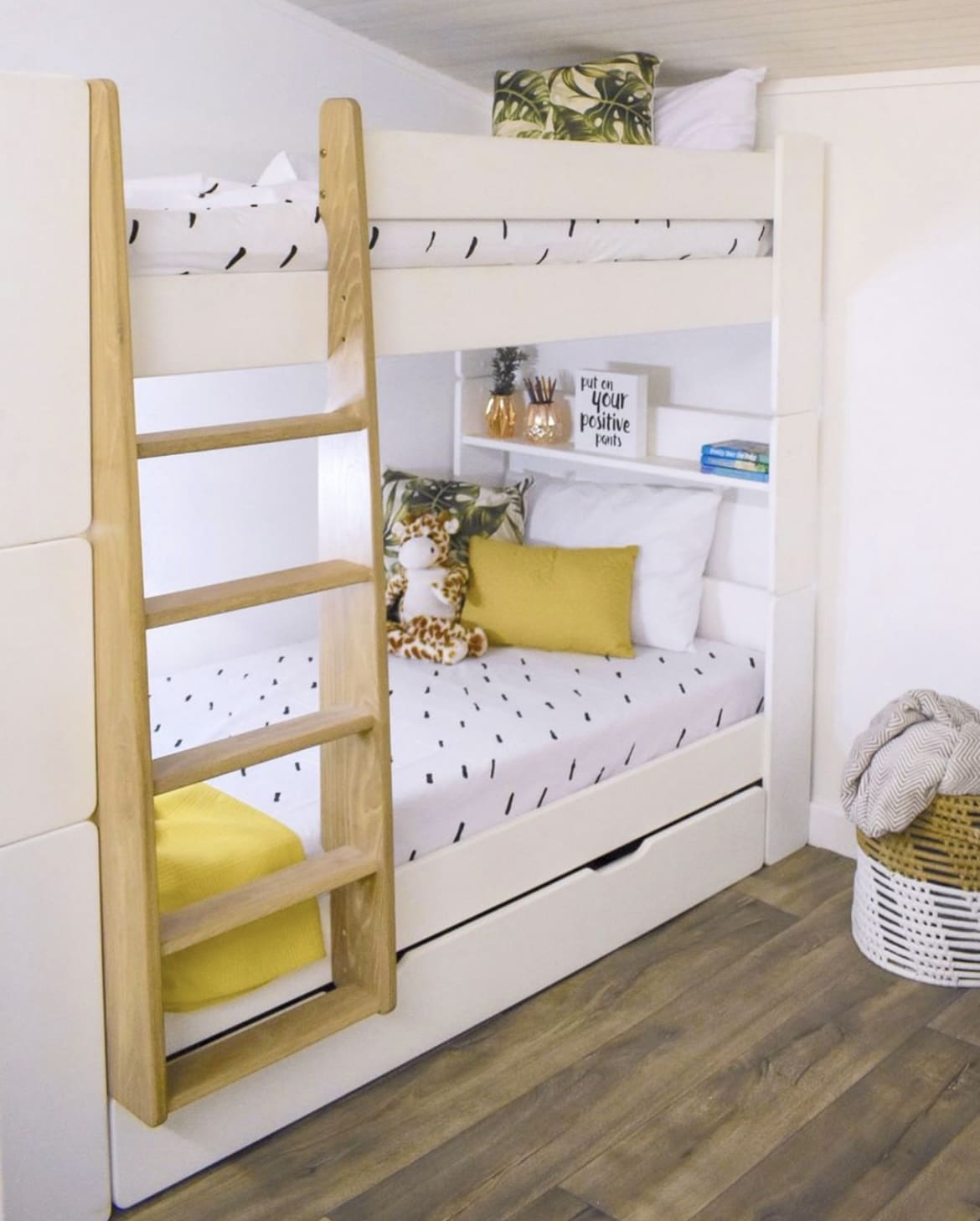 shared kids bedroom 17