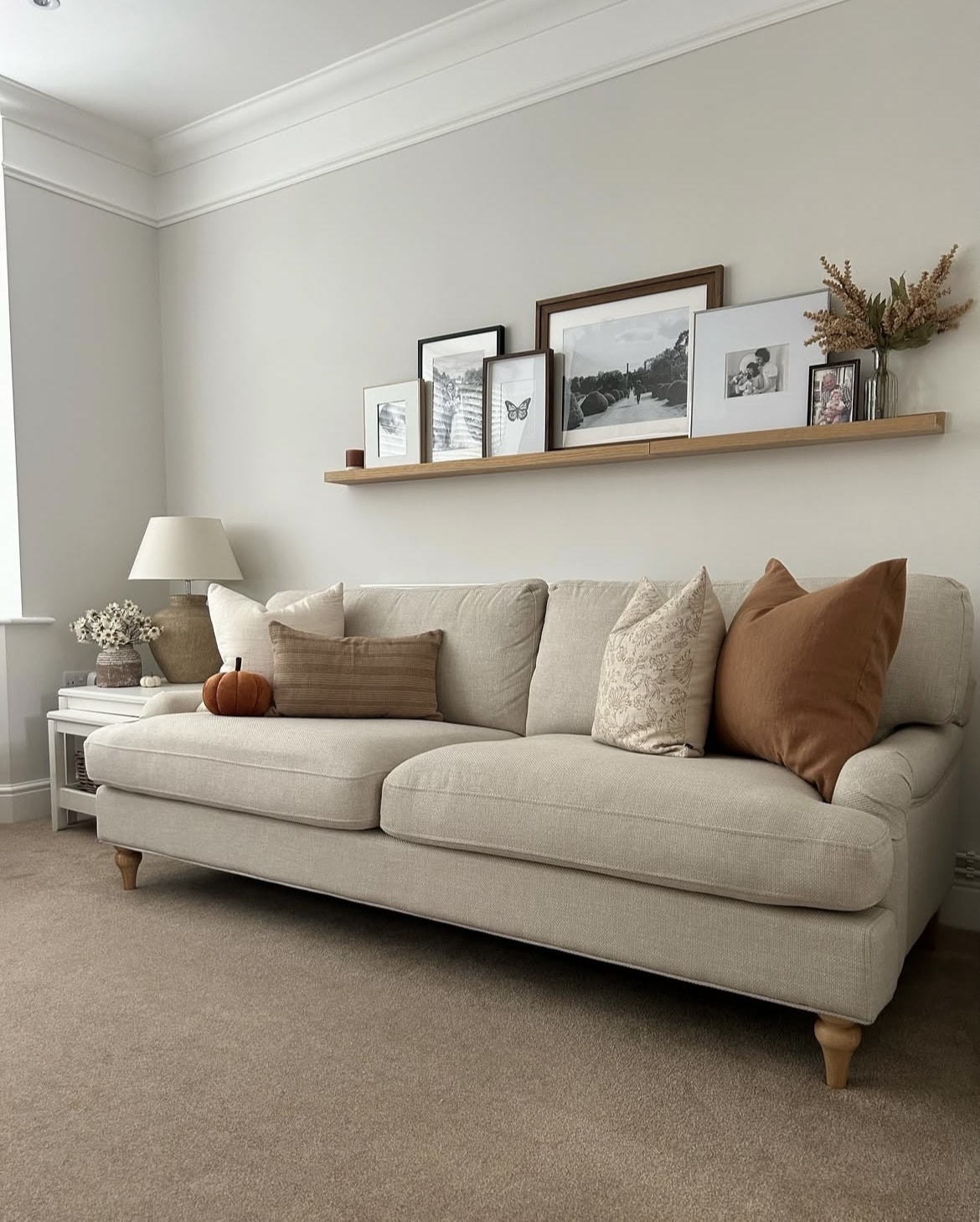 autumn living room 12