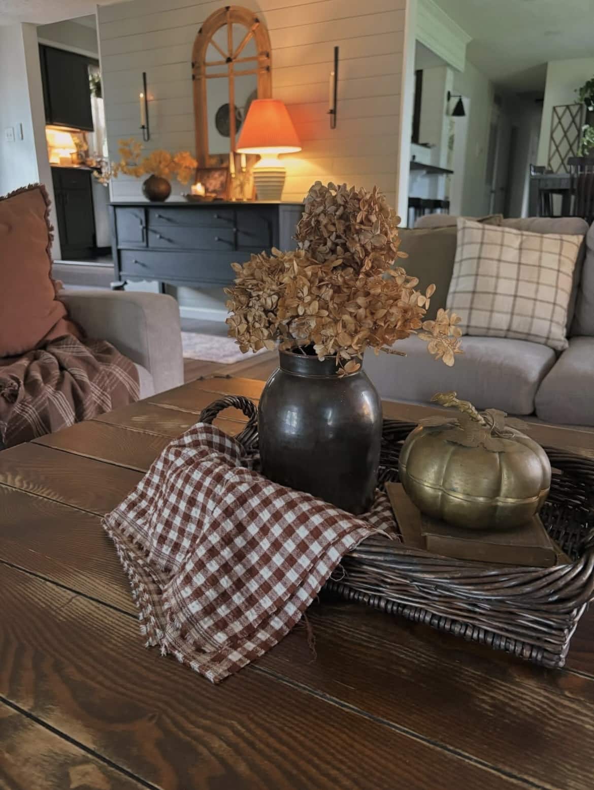 autumn living room 14