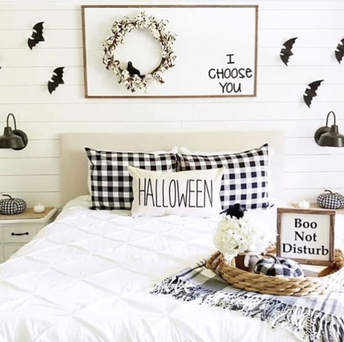 halloween bedroom 13