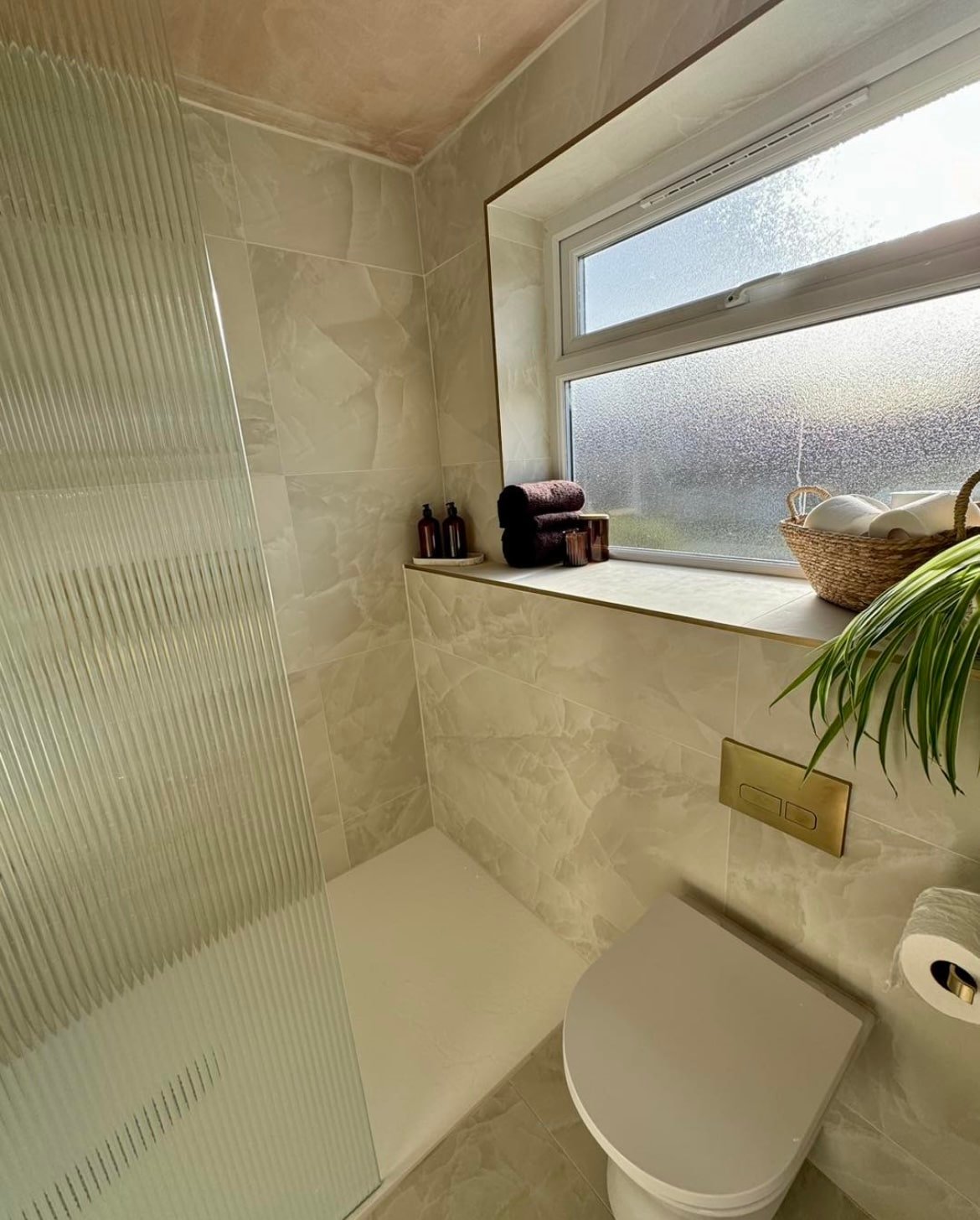 onyx tile 6
