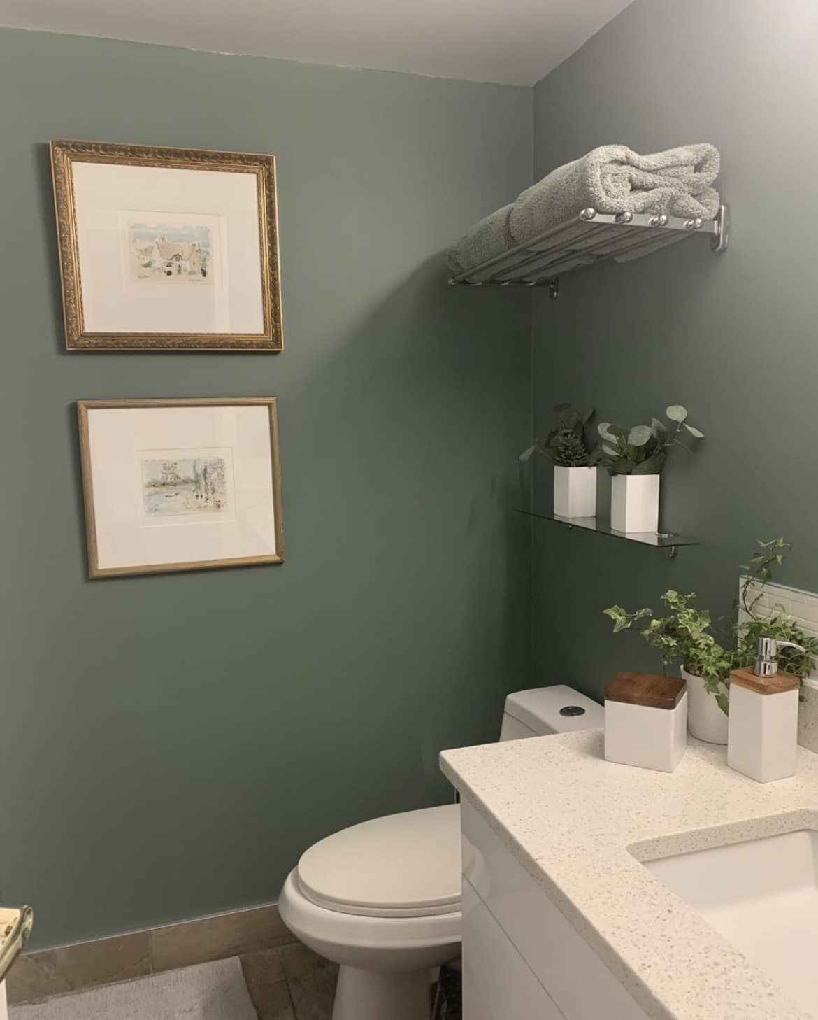 Benjamin Moore bathroom colours 11
