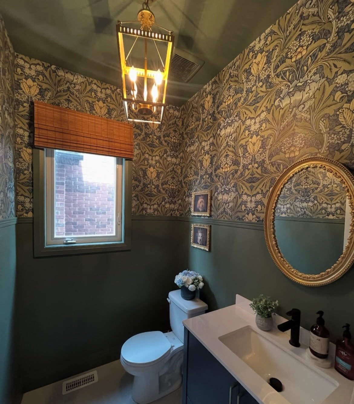 Benjamin Moore bathroom colours 8