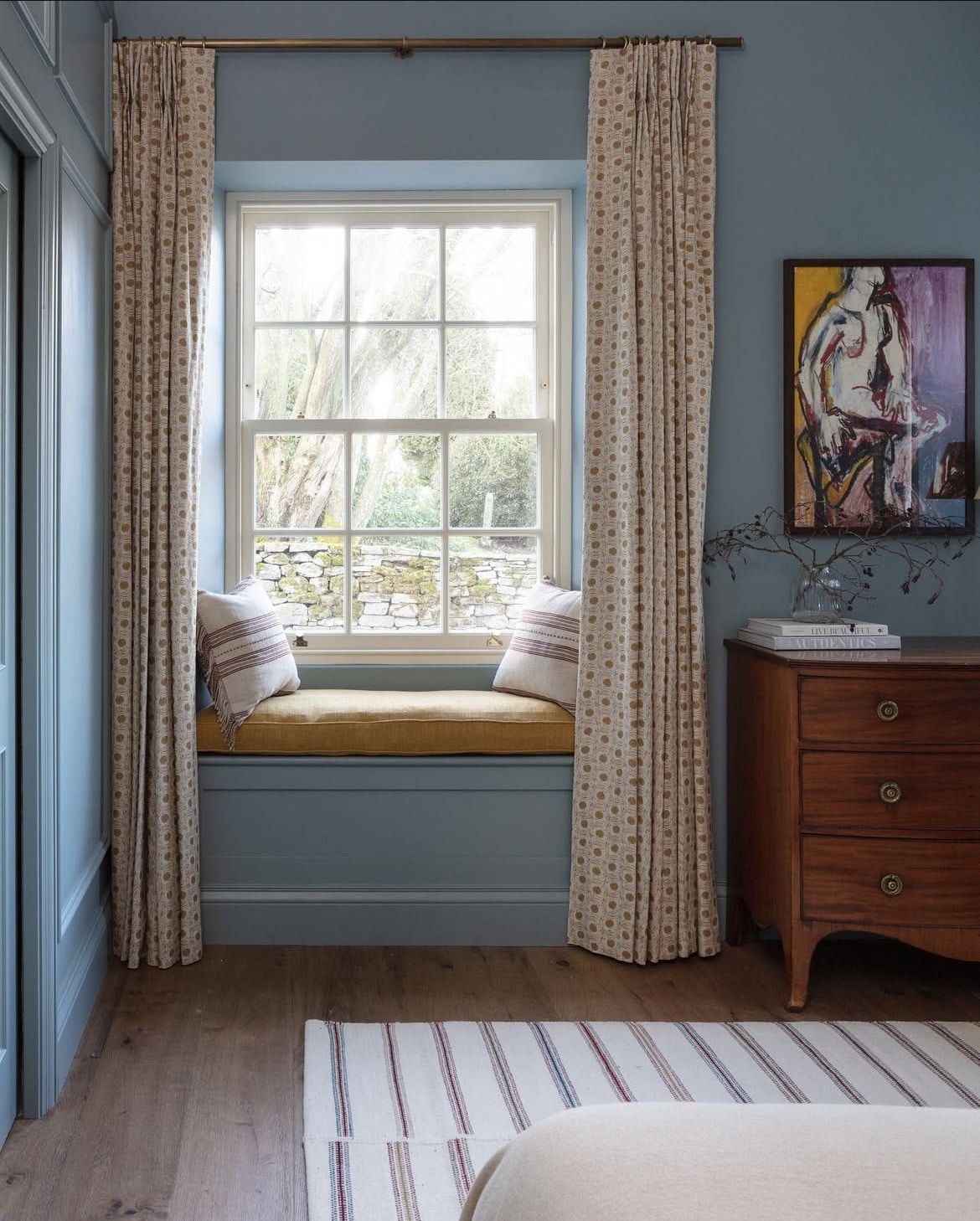 oval room blue 15