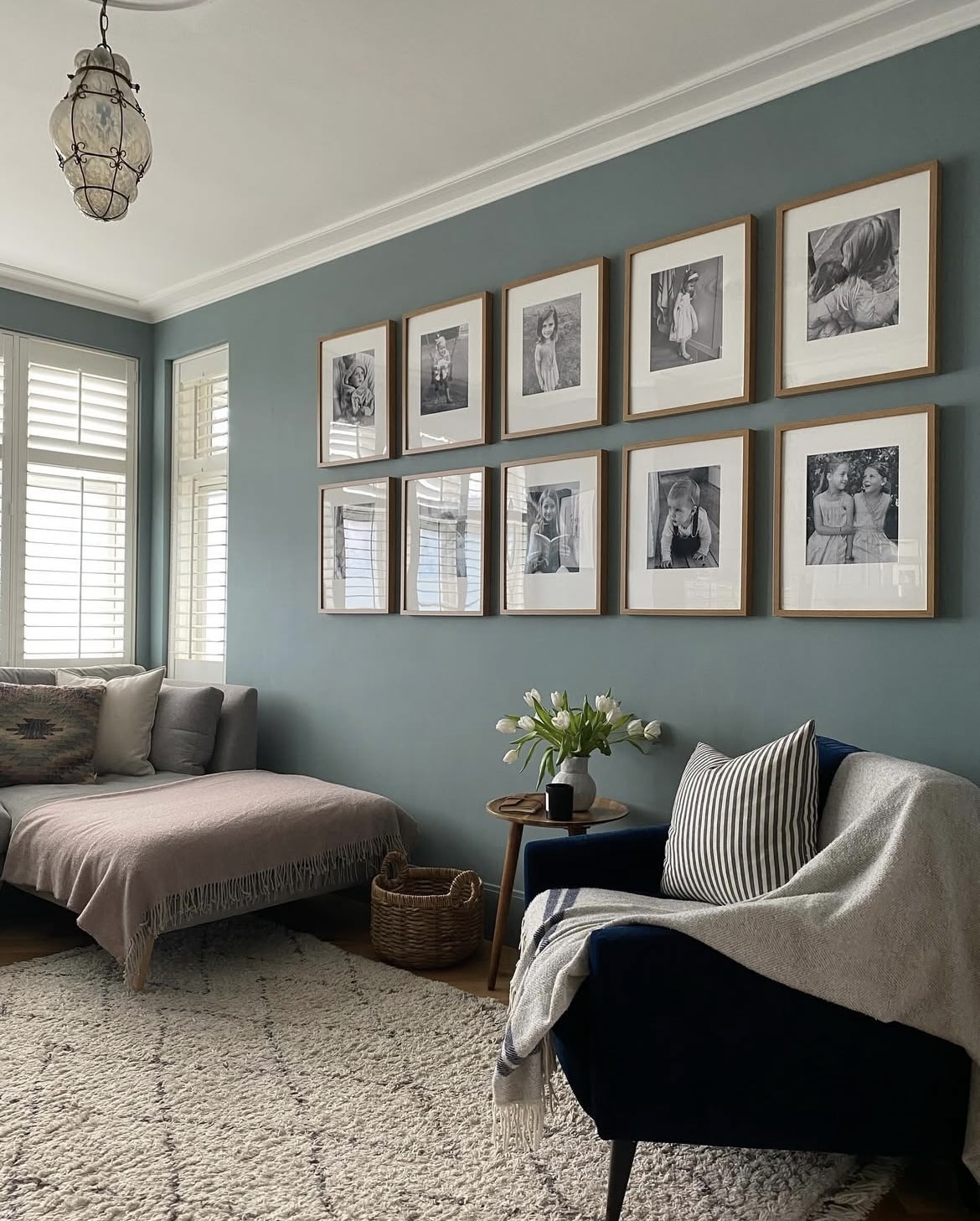 oval room blue 4