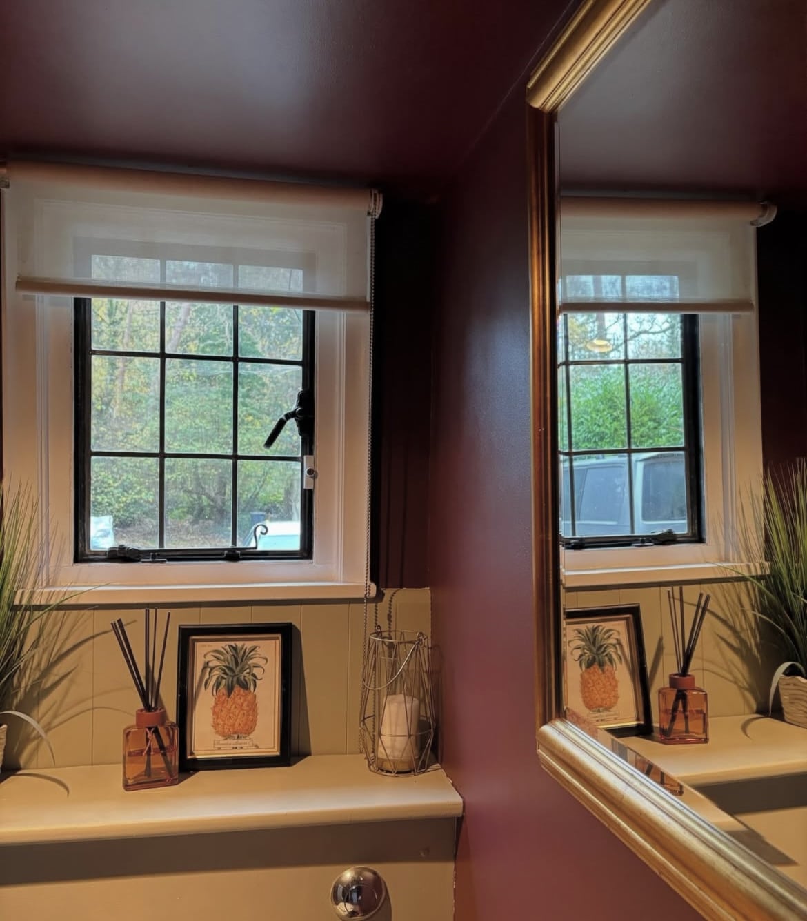 dulux cherry chocolate