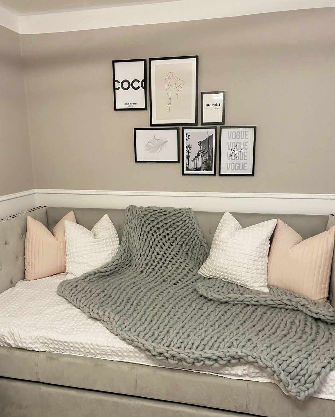 peignoir farrow and ball 11