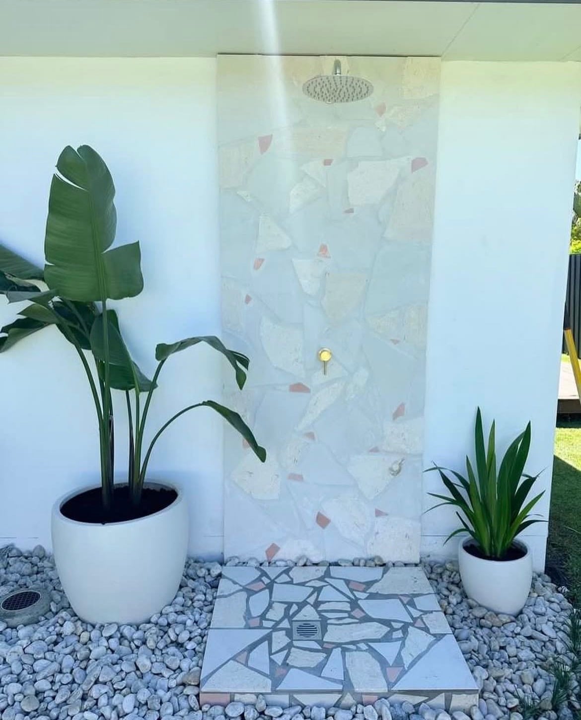 outdoor shower ideas 12