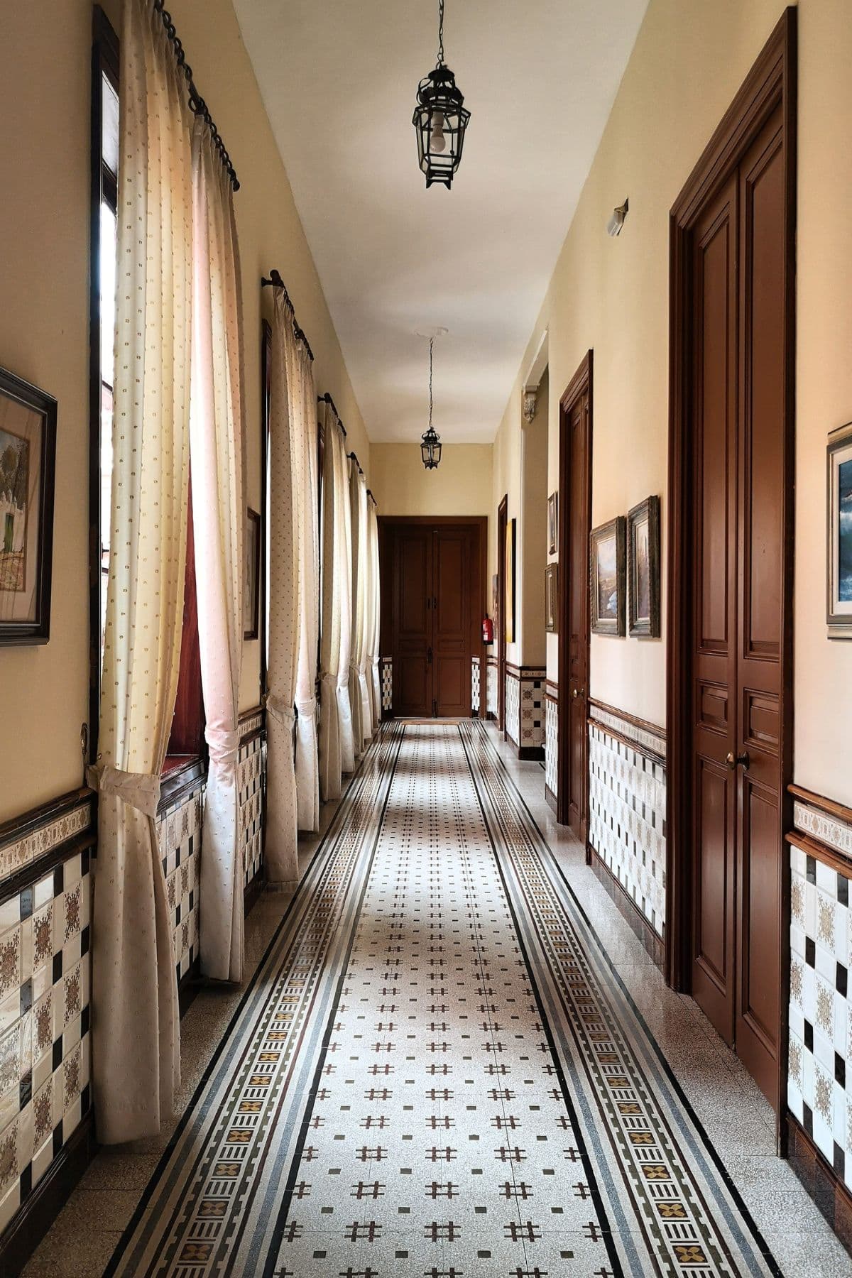 hallway floor tiles